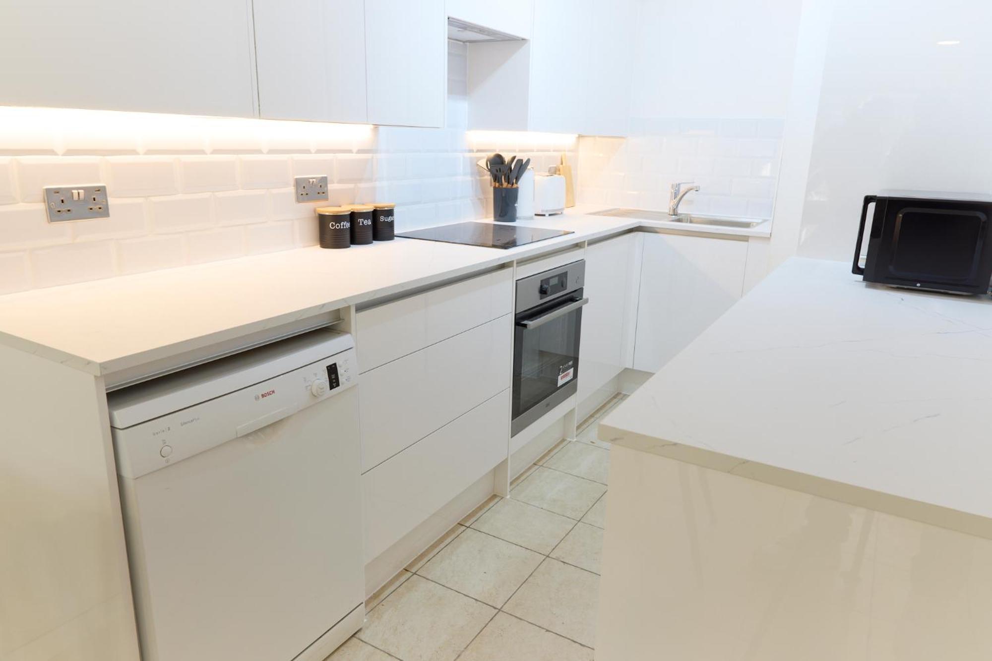 Hyde Park - Parking&terrace - 5 Sleeps Leilighet London
