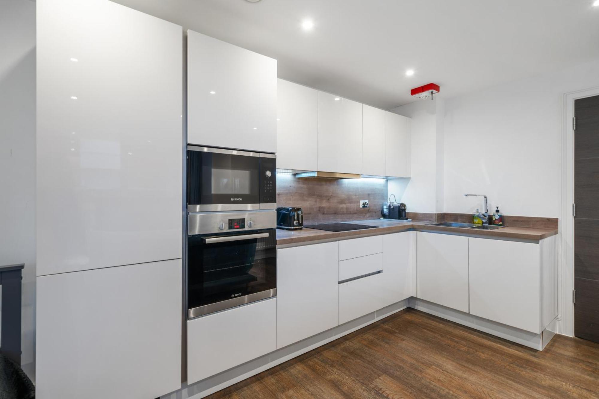 Leilighet Riverside 1br With Easy Transport 20min To Centre