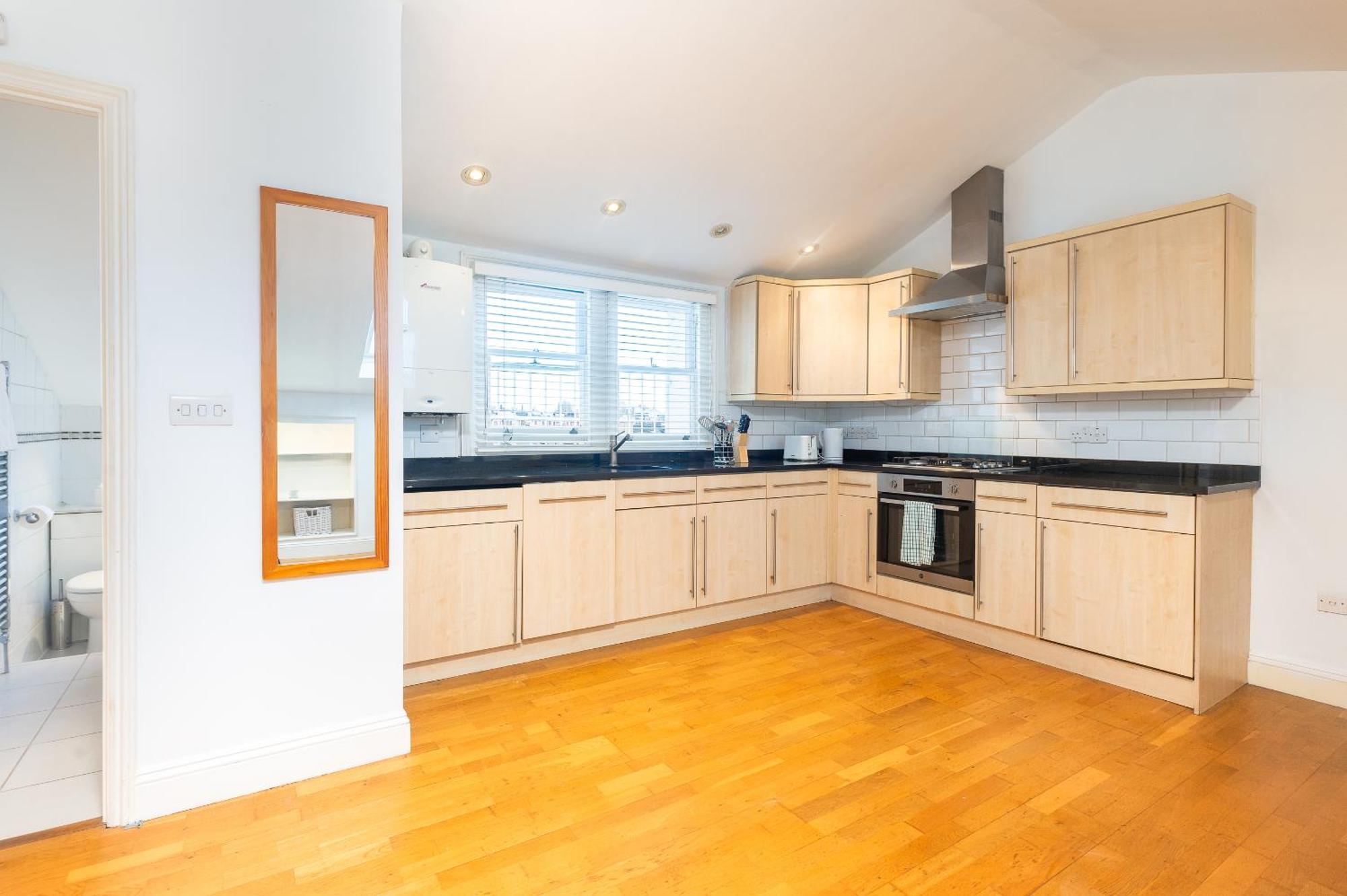 Pembridge Gardens By Capital Apartment London