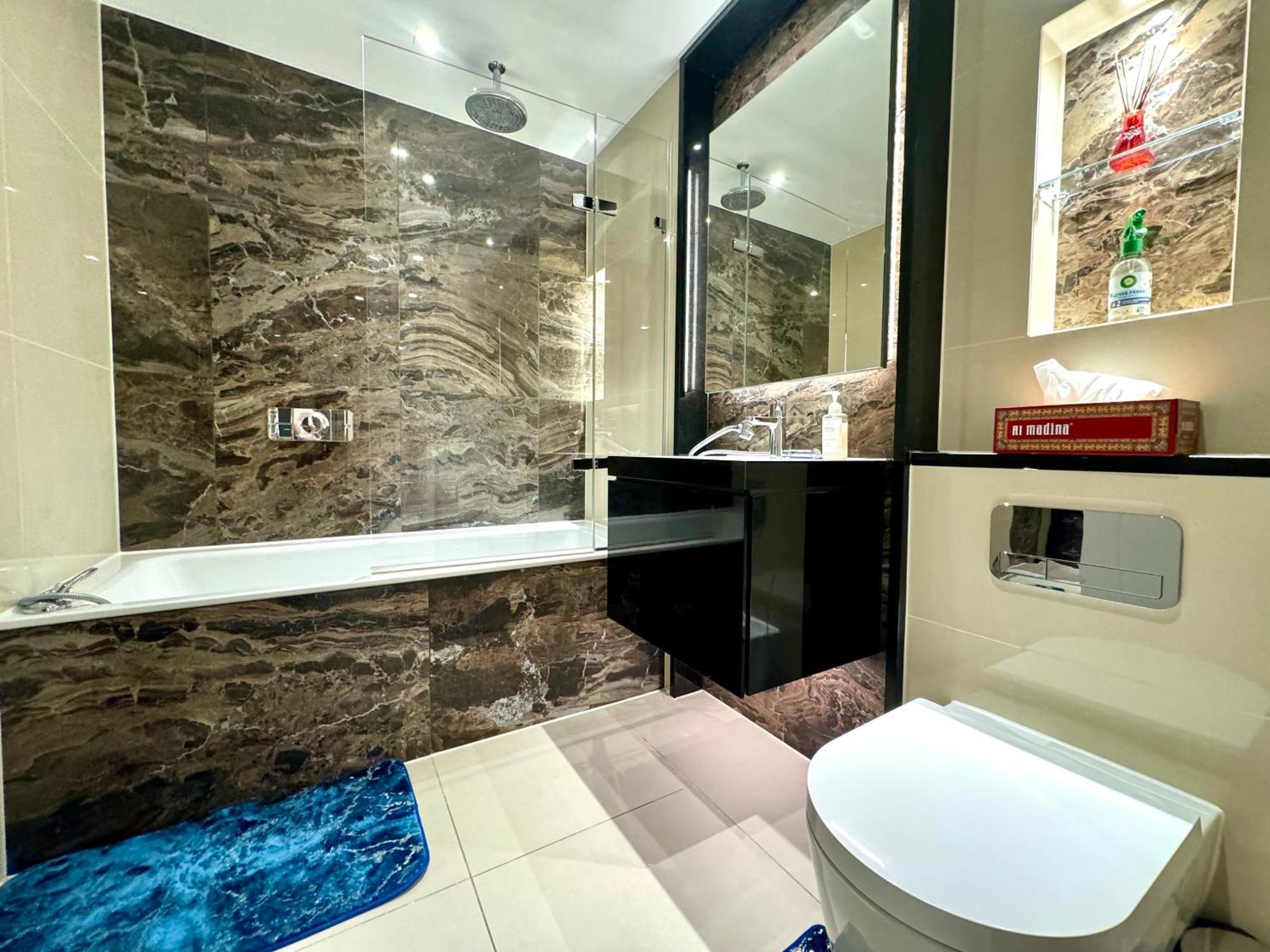 2 Bedroom Luxury Edgware Road By Wild Leilighet