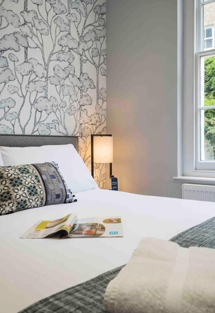 Bright And Modern Bayswater *