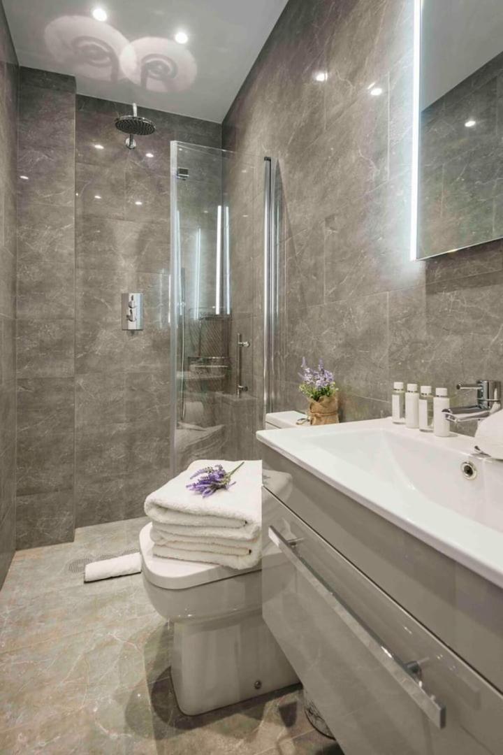 Bright And Modern Bayswater *