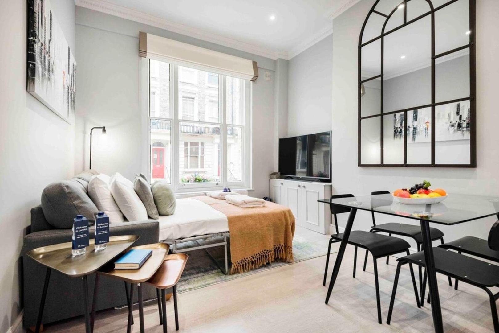 Bright And Modern Bayswater Apartment