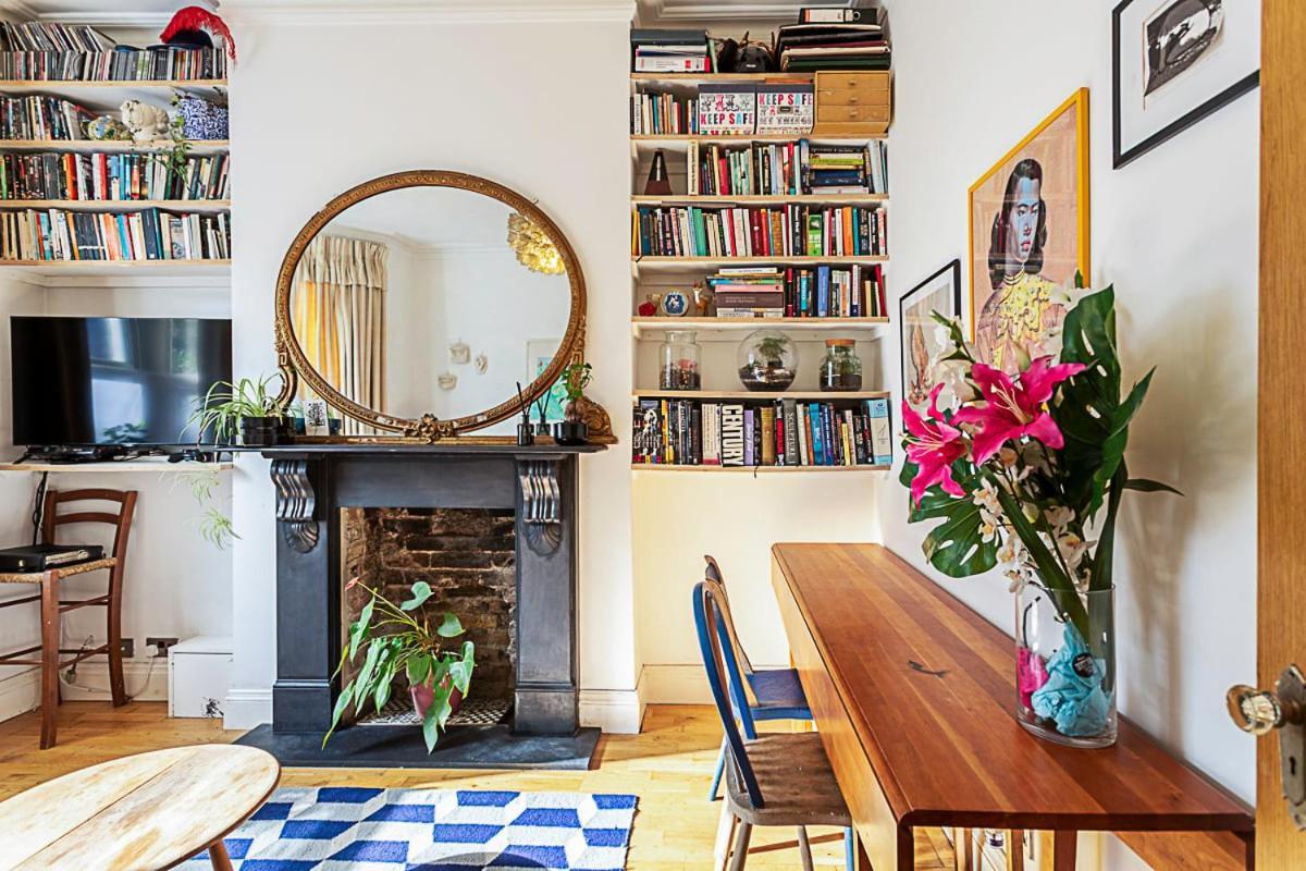 Charming Acton Dollhouse Appartement *