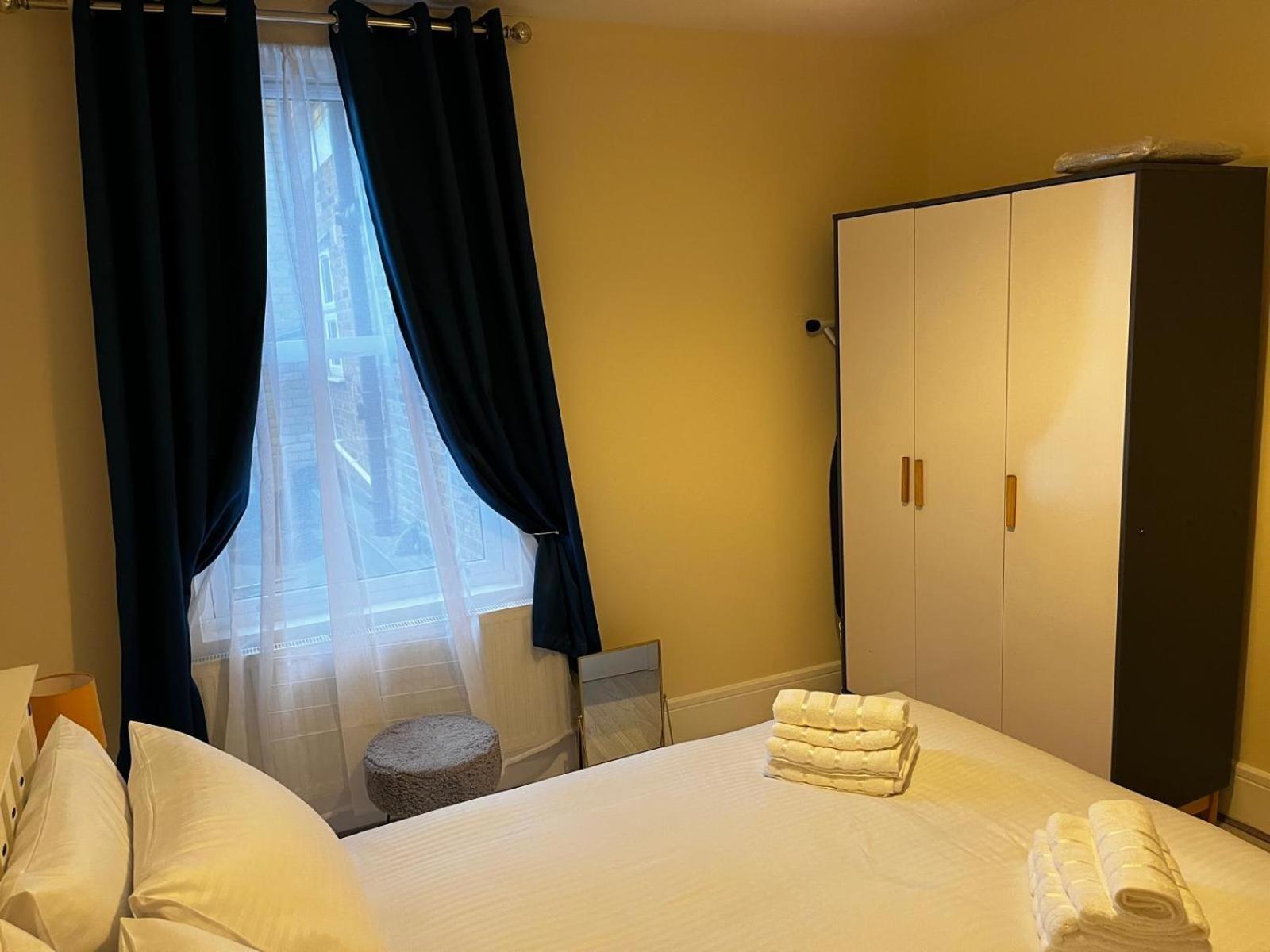 Boutique Apartment *