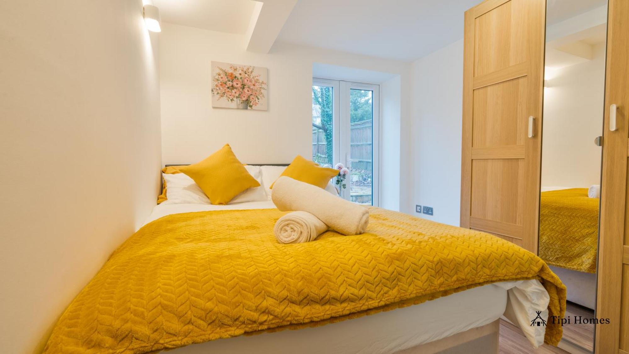 Apartment 2 Bed 2 Bath, Golders Green, Near