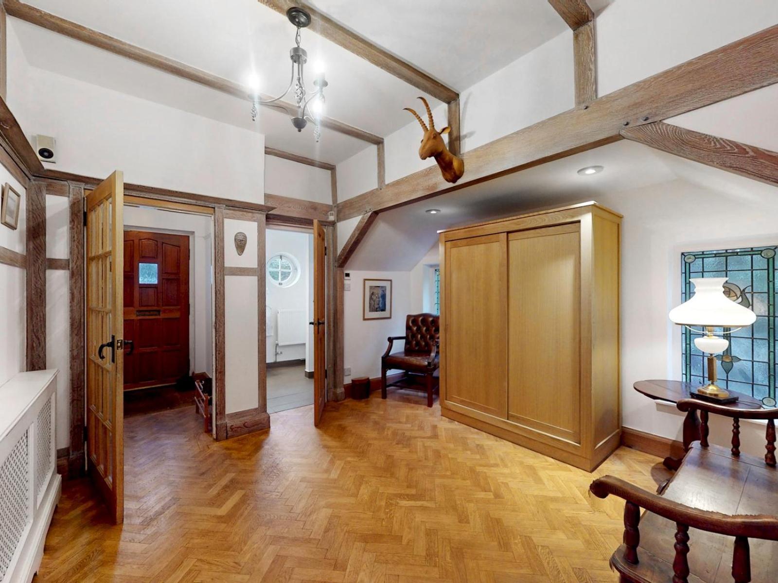 Pass The Keys Charming House In Golders Vakantiehuis