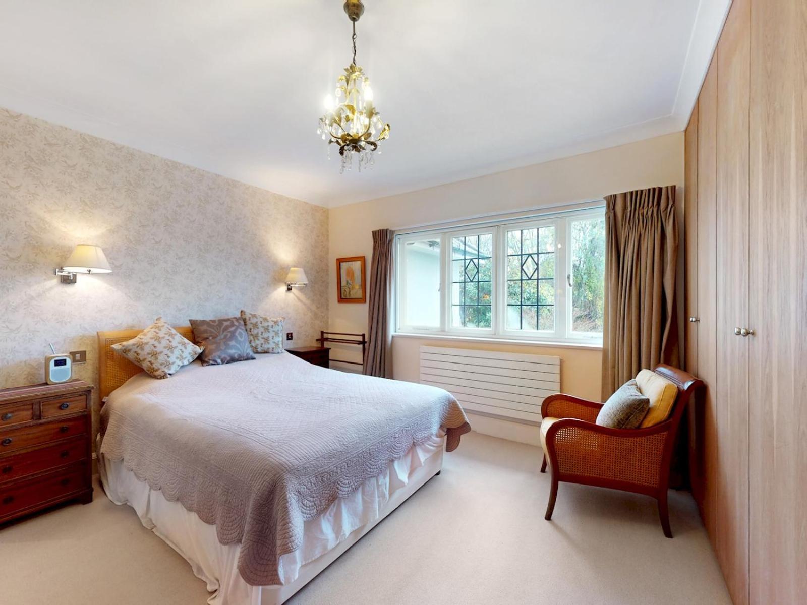 Vakantiehuis Pass The Keys Charming House In Golders Londen