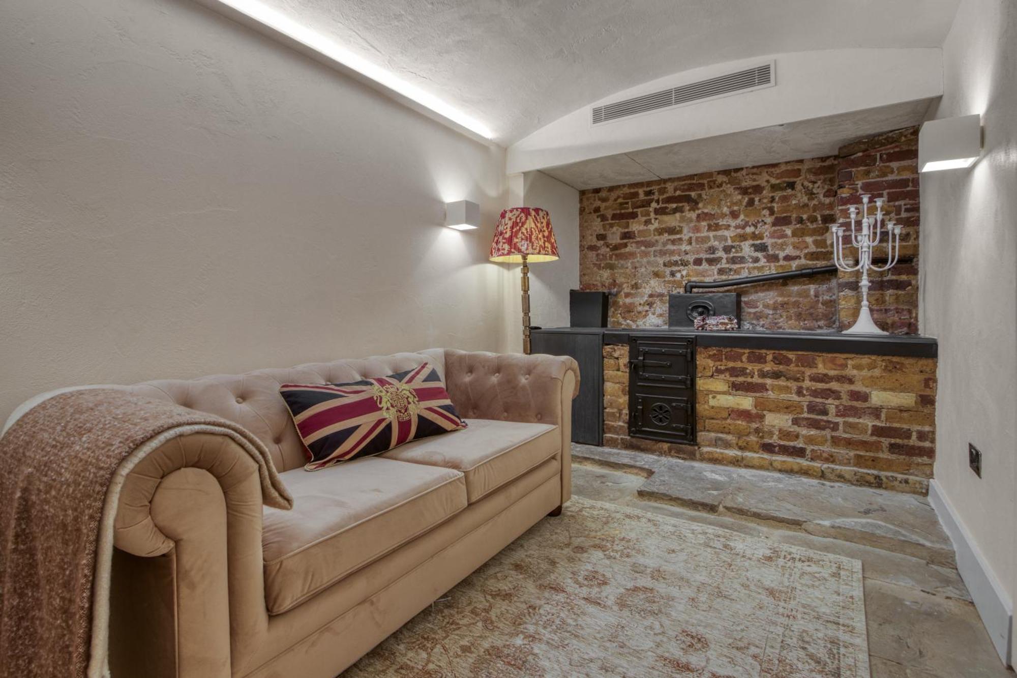 Villaer Historic Cubitt 3bd 3ba Gem W Steam *