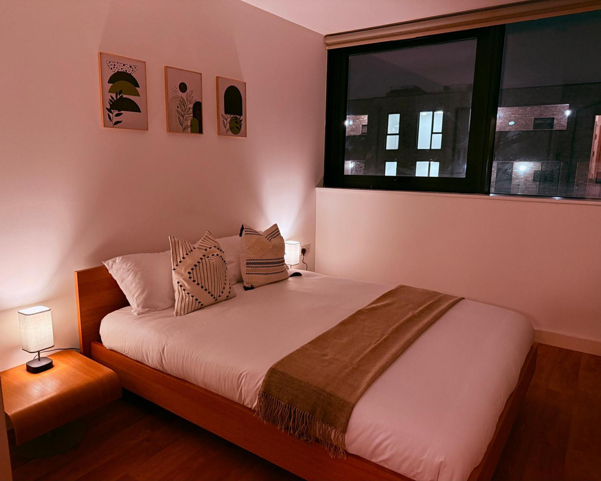 Modern 1 Bed Flat In 7 Mins Walk To Elephant And Castle Tube Station Londen
