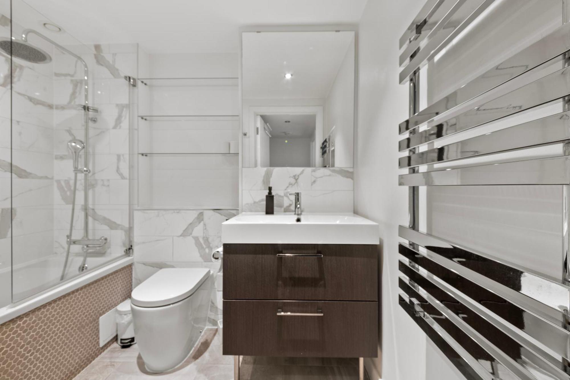 Sg, Charming Chelsea Balcony Leilighet London