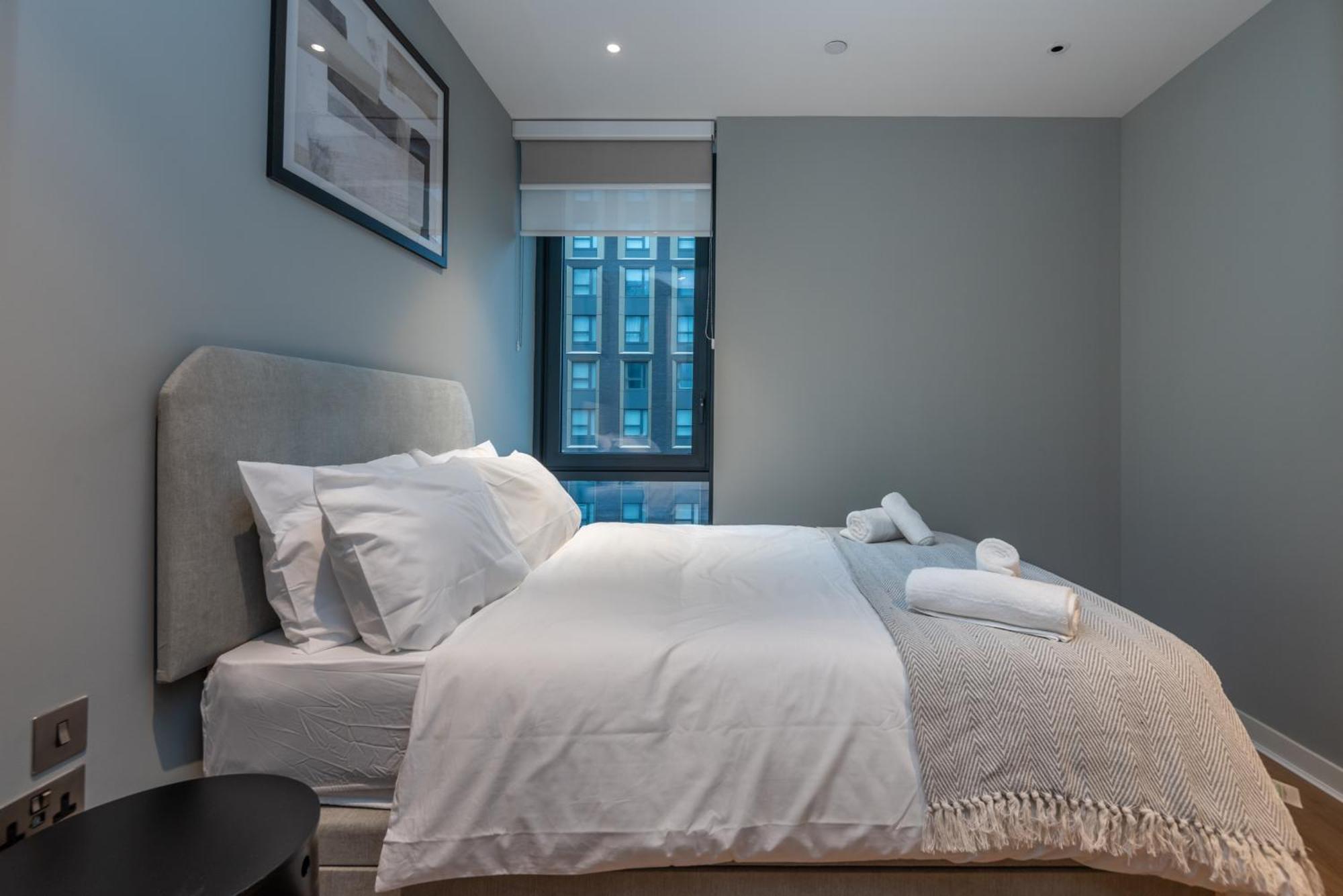 Apartment Alto - Modern Comfort & Prime Location London