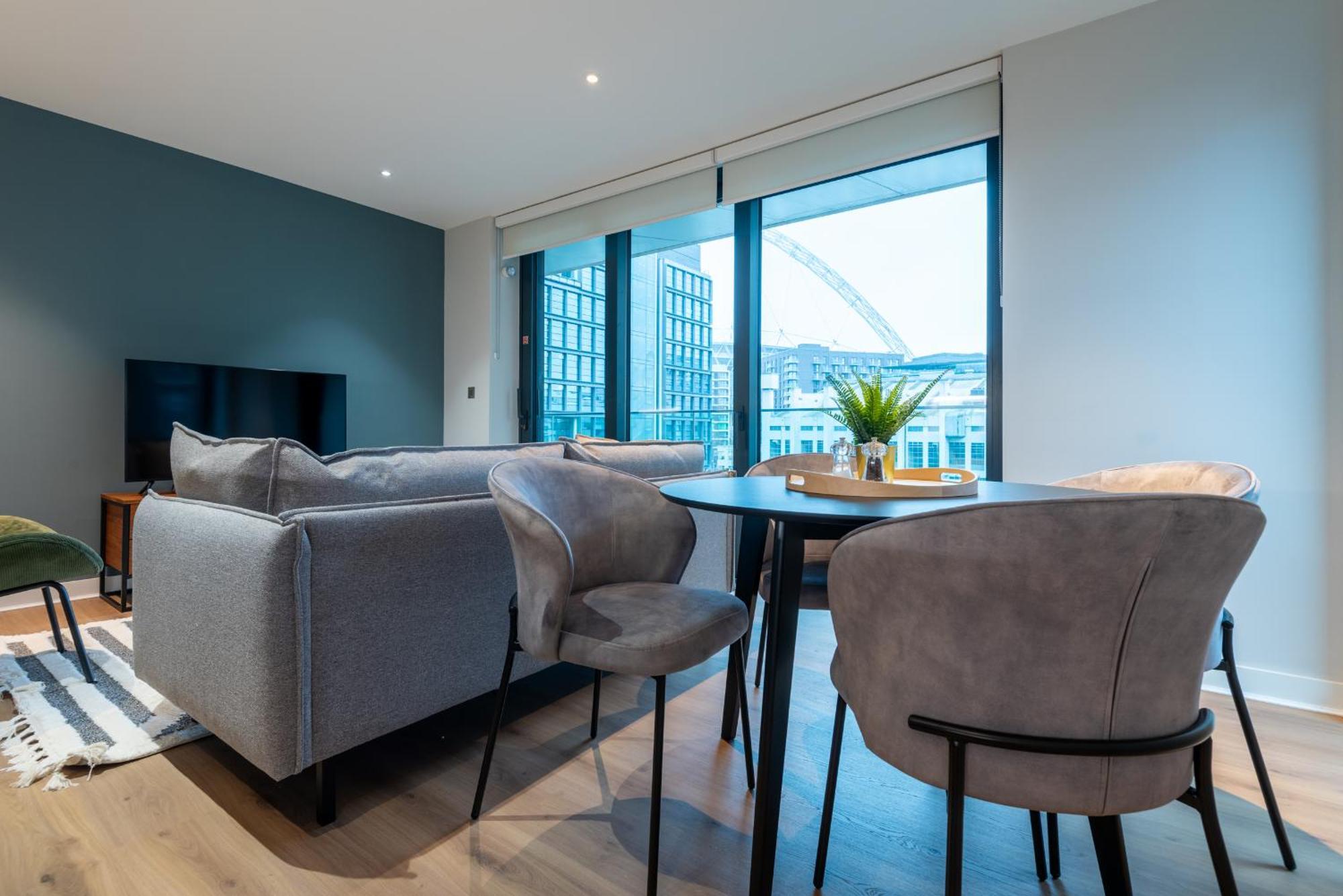 Alto - Modern Comfort & Prime Location *