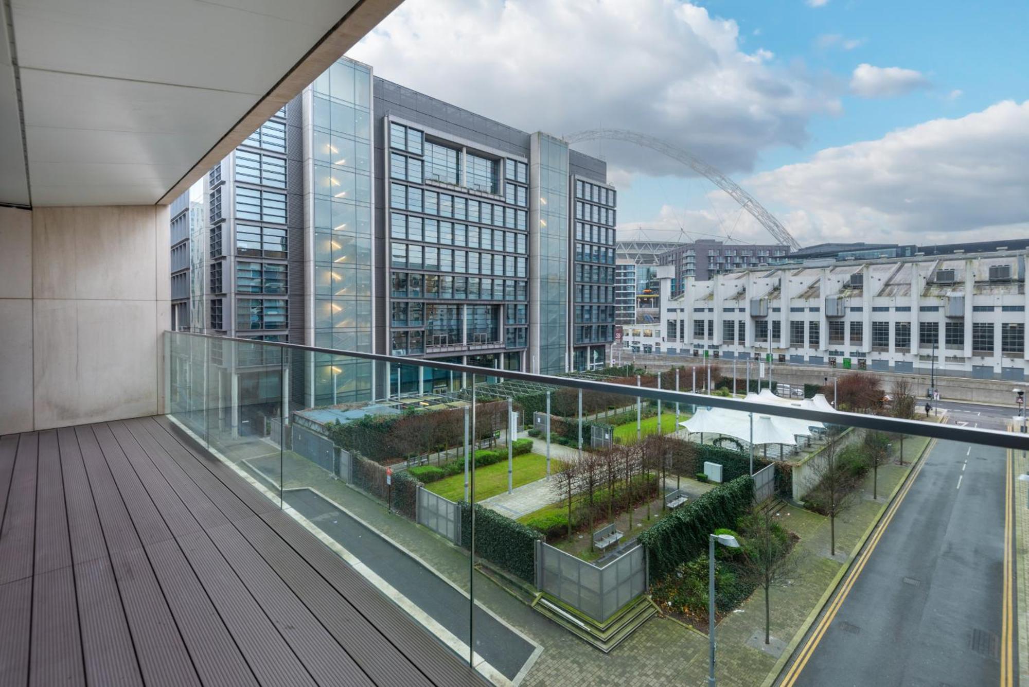 Alto - Modern Comfort & Prime Location * London
