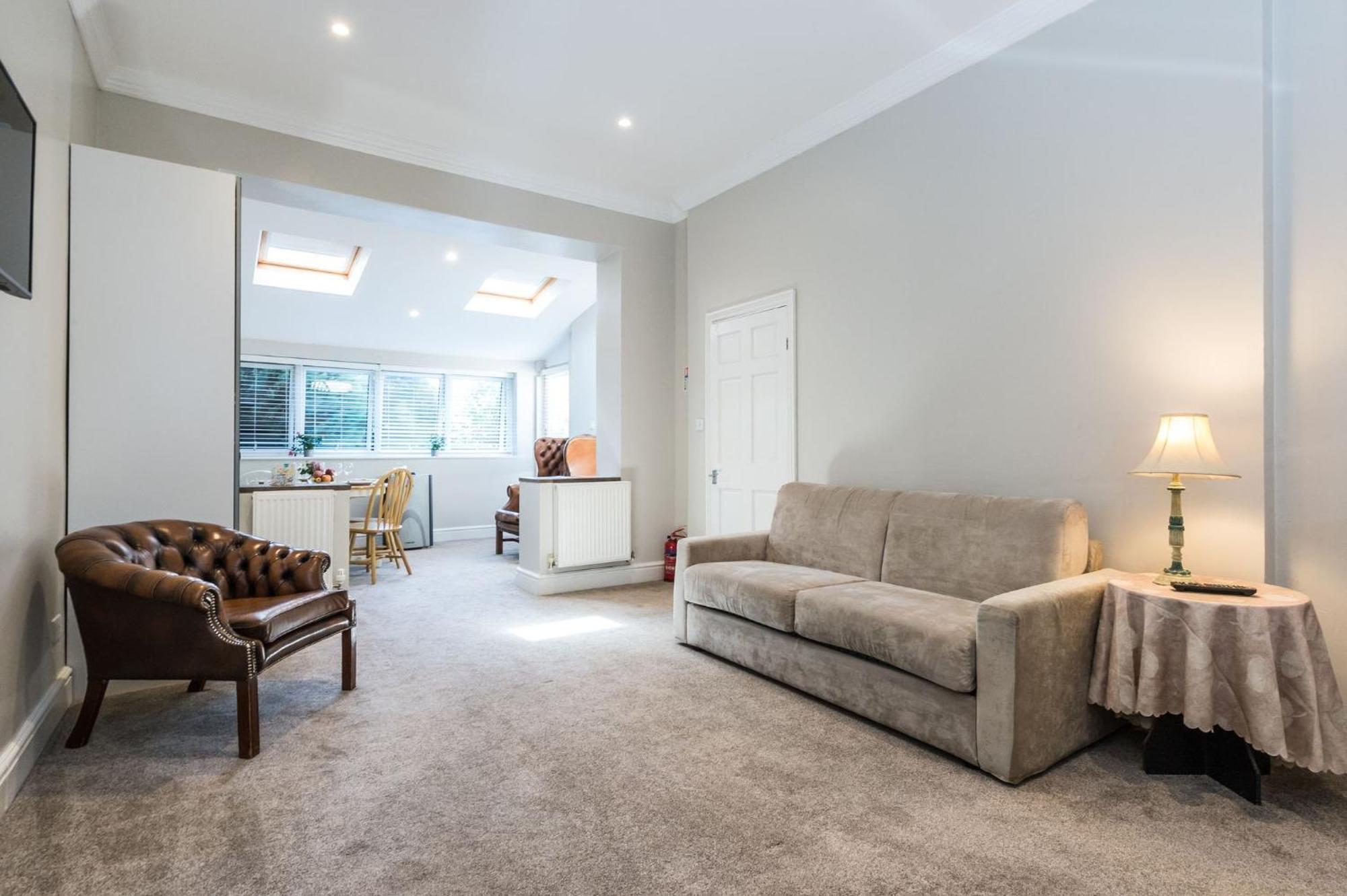 Stylish Apartment,12 Minutes Tube To Oxford Street,central London,ac,free Wifi Apartment London