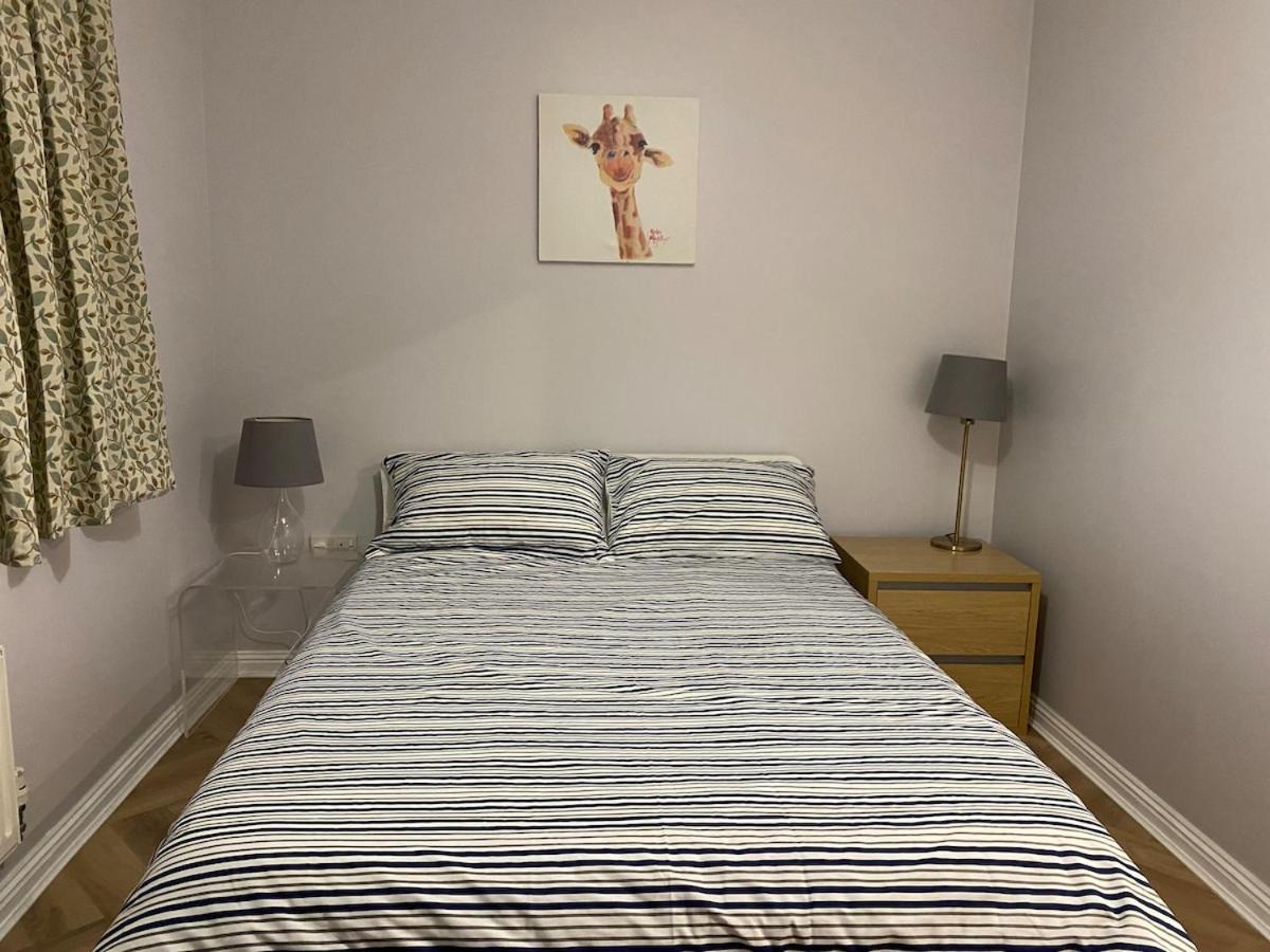 Your From Near Excel Private Parking * London