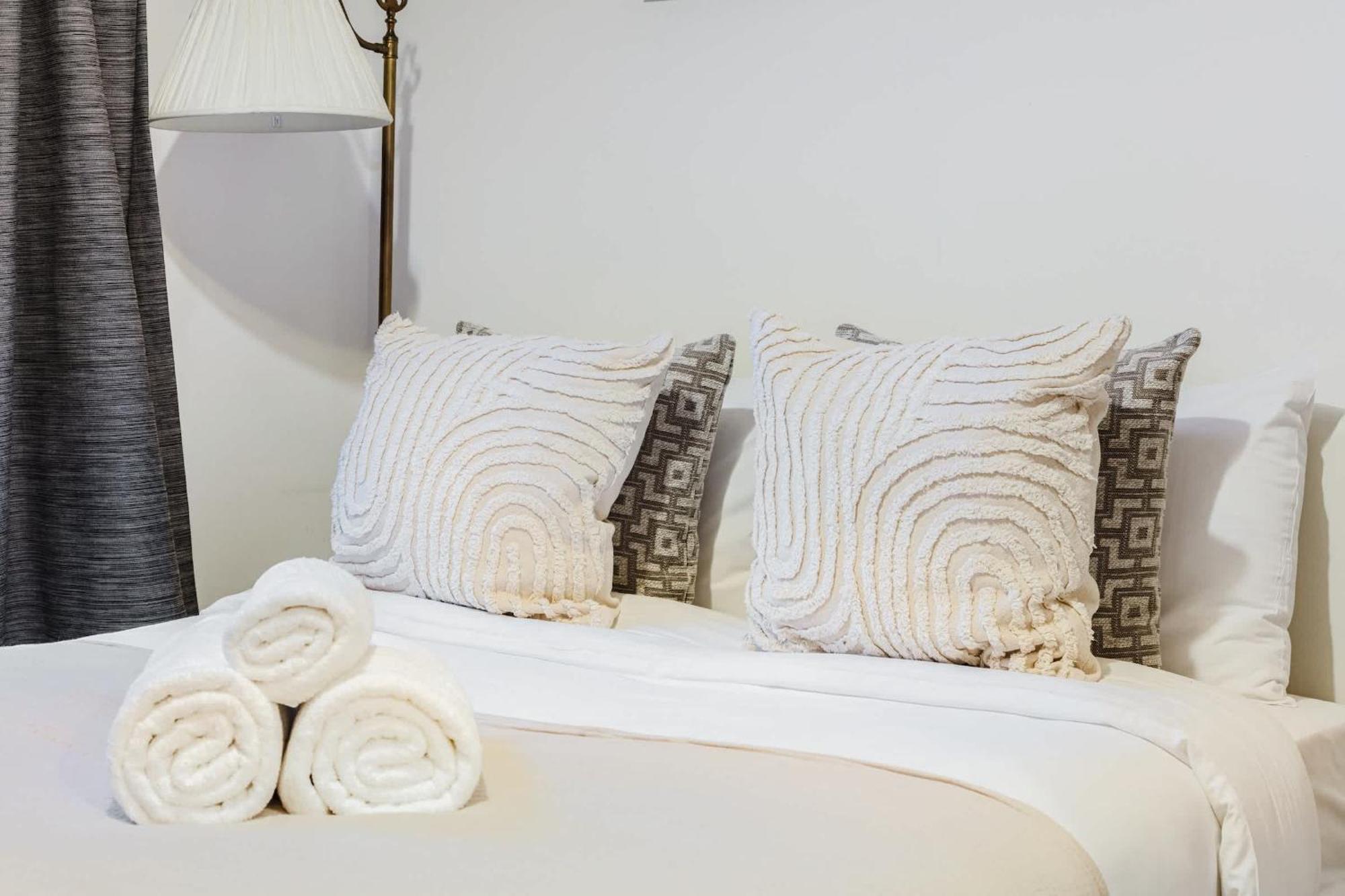 Heart Of The With Balcony - Thames - St Paul's - Cityapartmentstay * Londres
