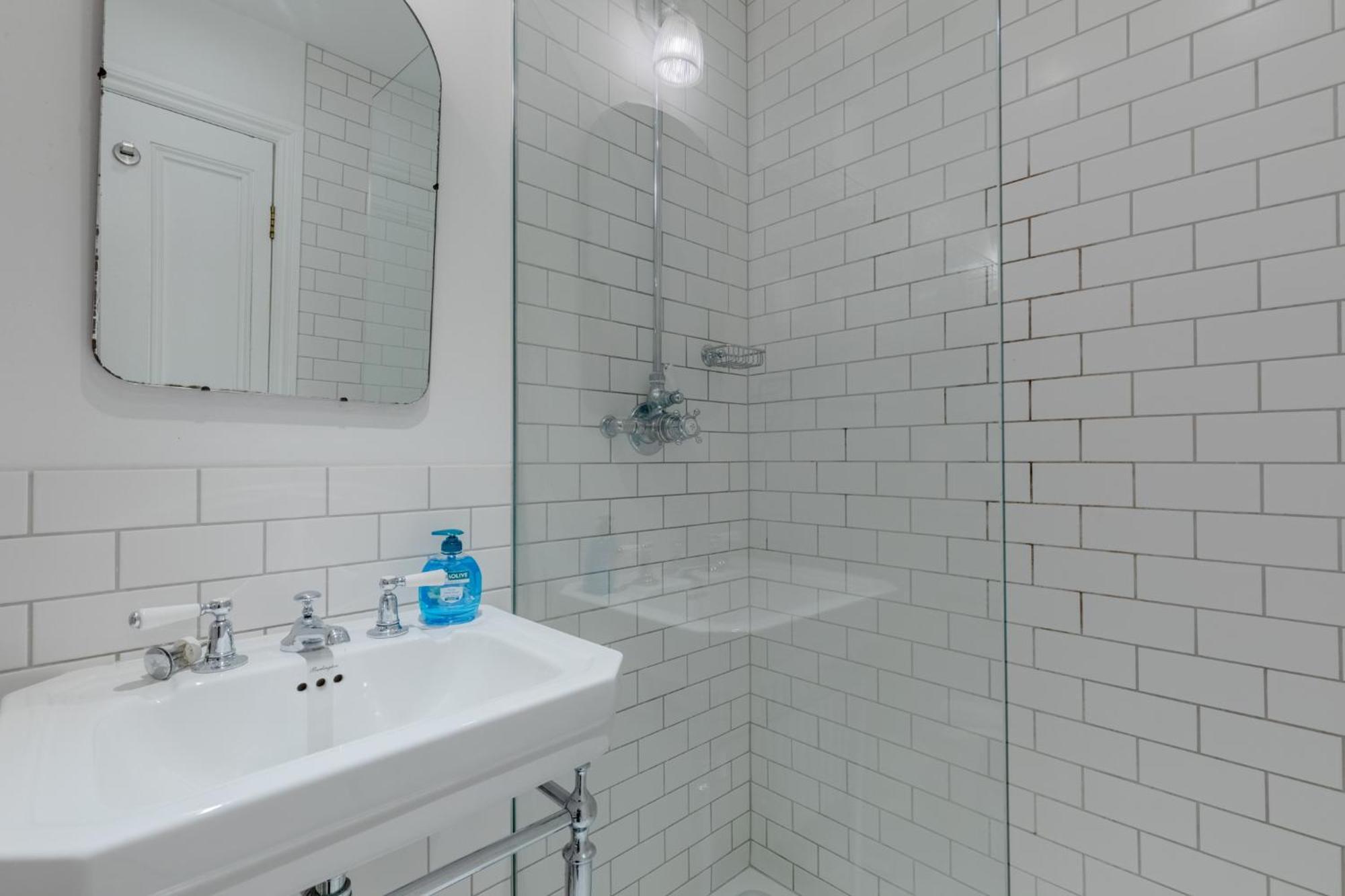 Elegant 2bd Flat Near Regent's Park