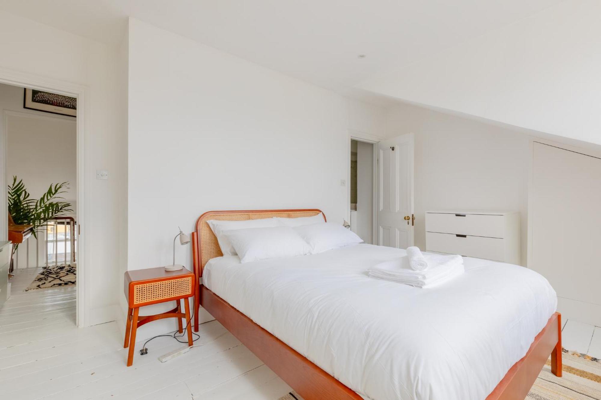 Elegant 2bd Flat Near Regent's Park *