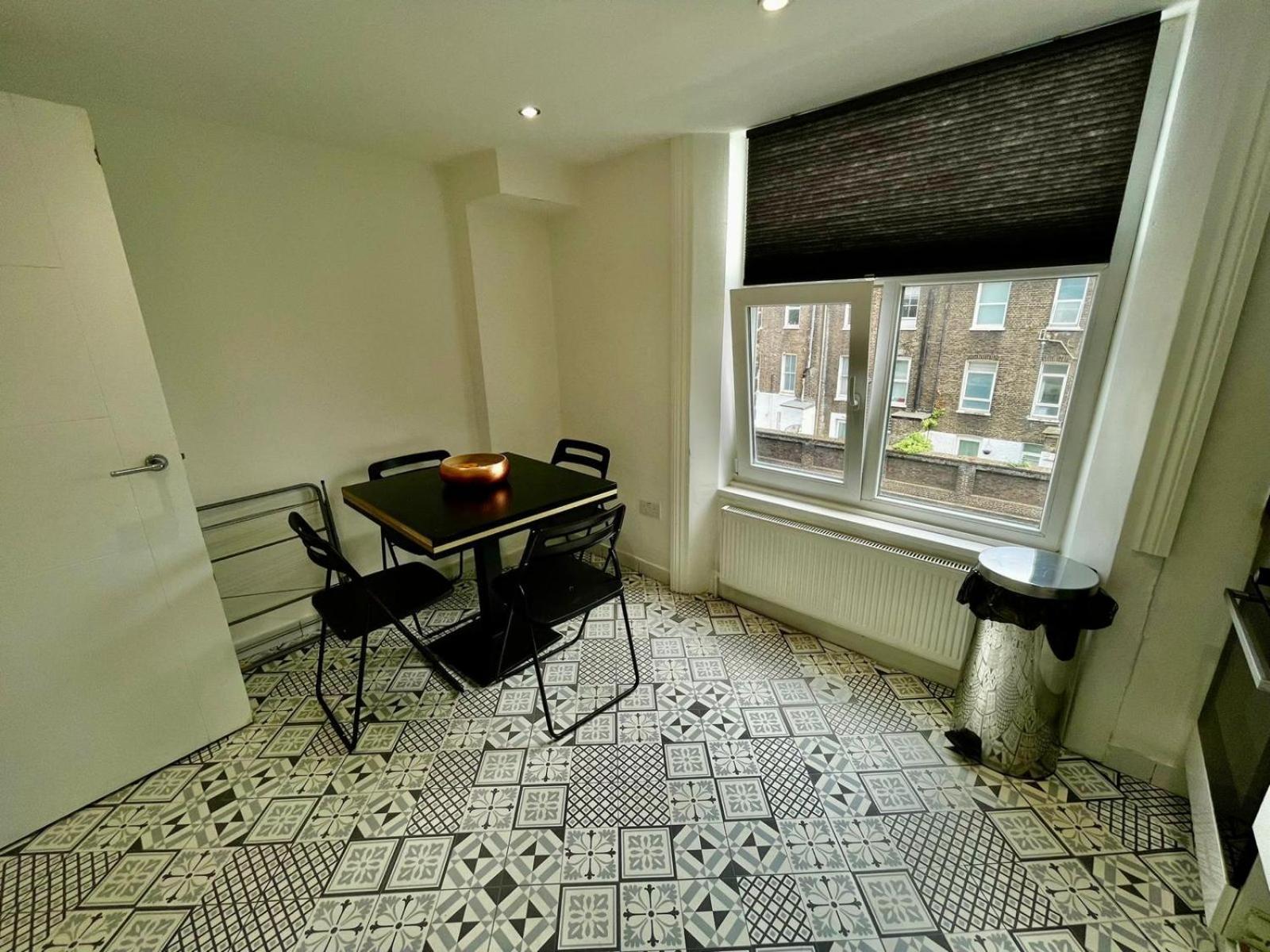 Smart Homes Aparthotel London