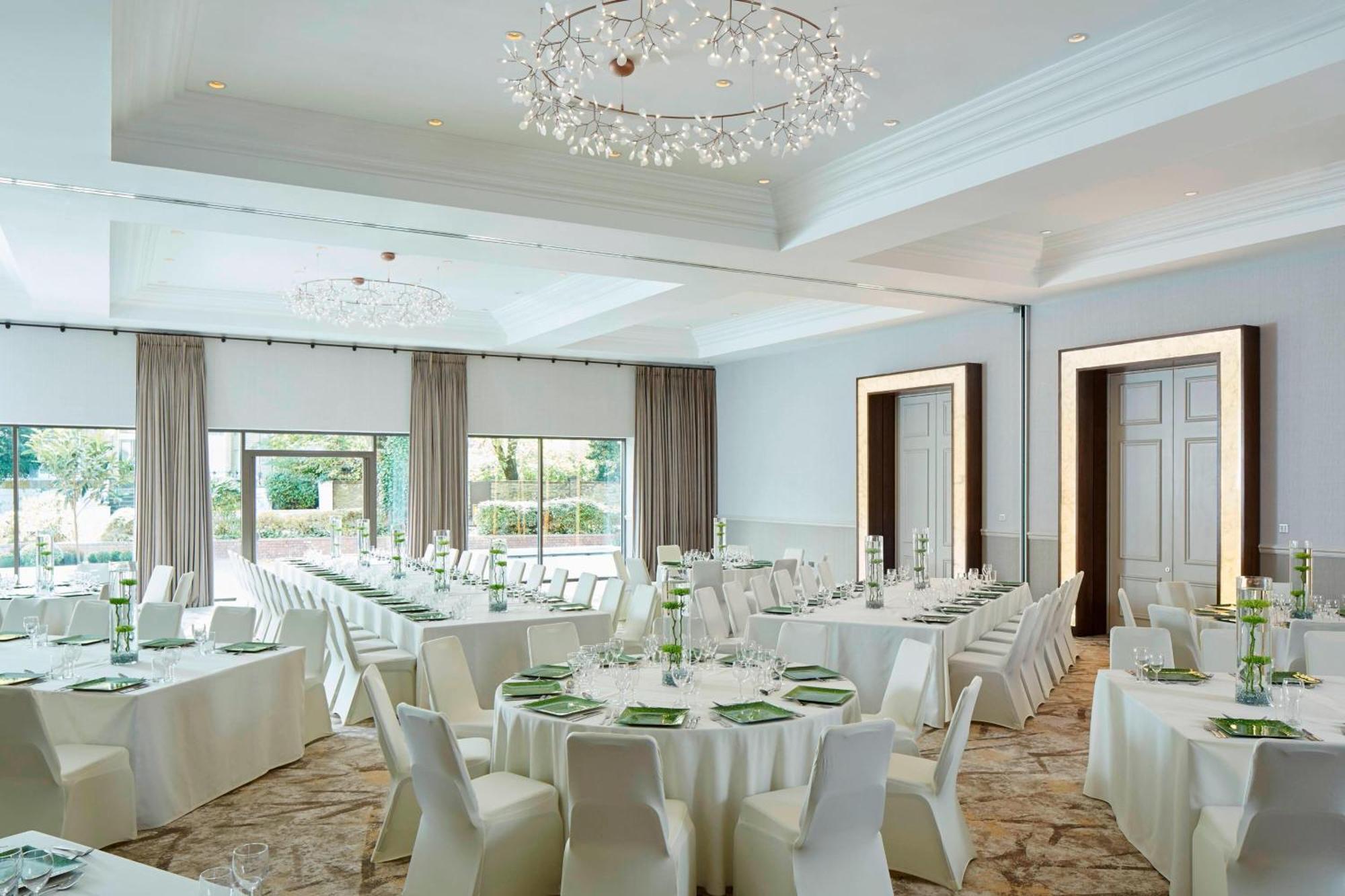 Marriott Regents Park Hotell 4*