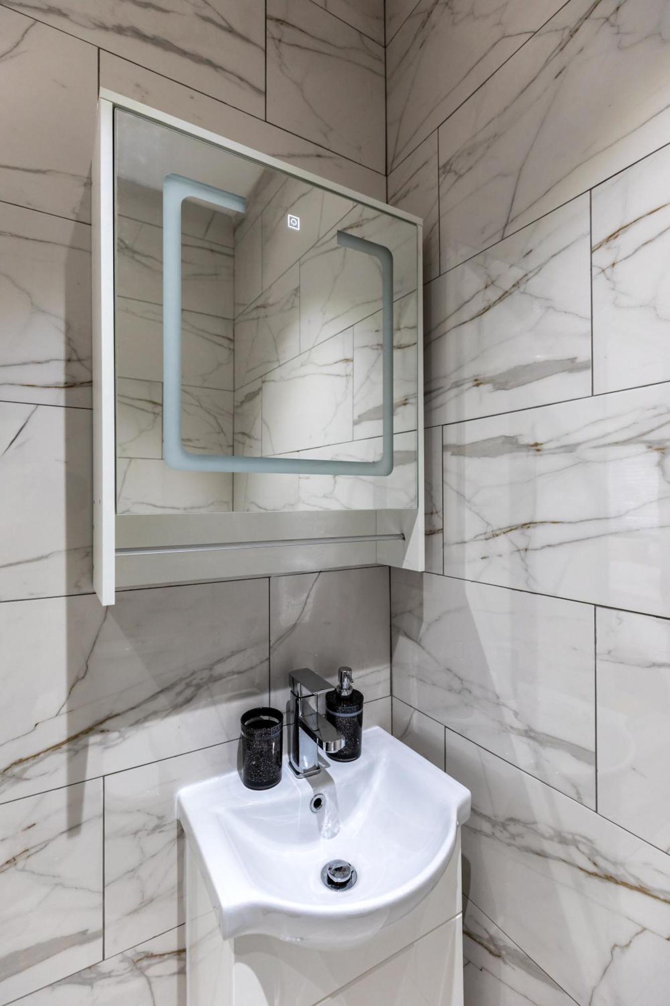Deluxe - Airport & Excel Ideal For Long Appartement Londen