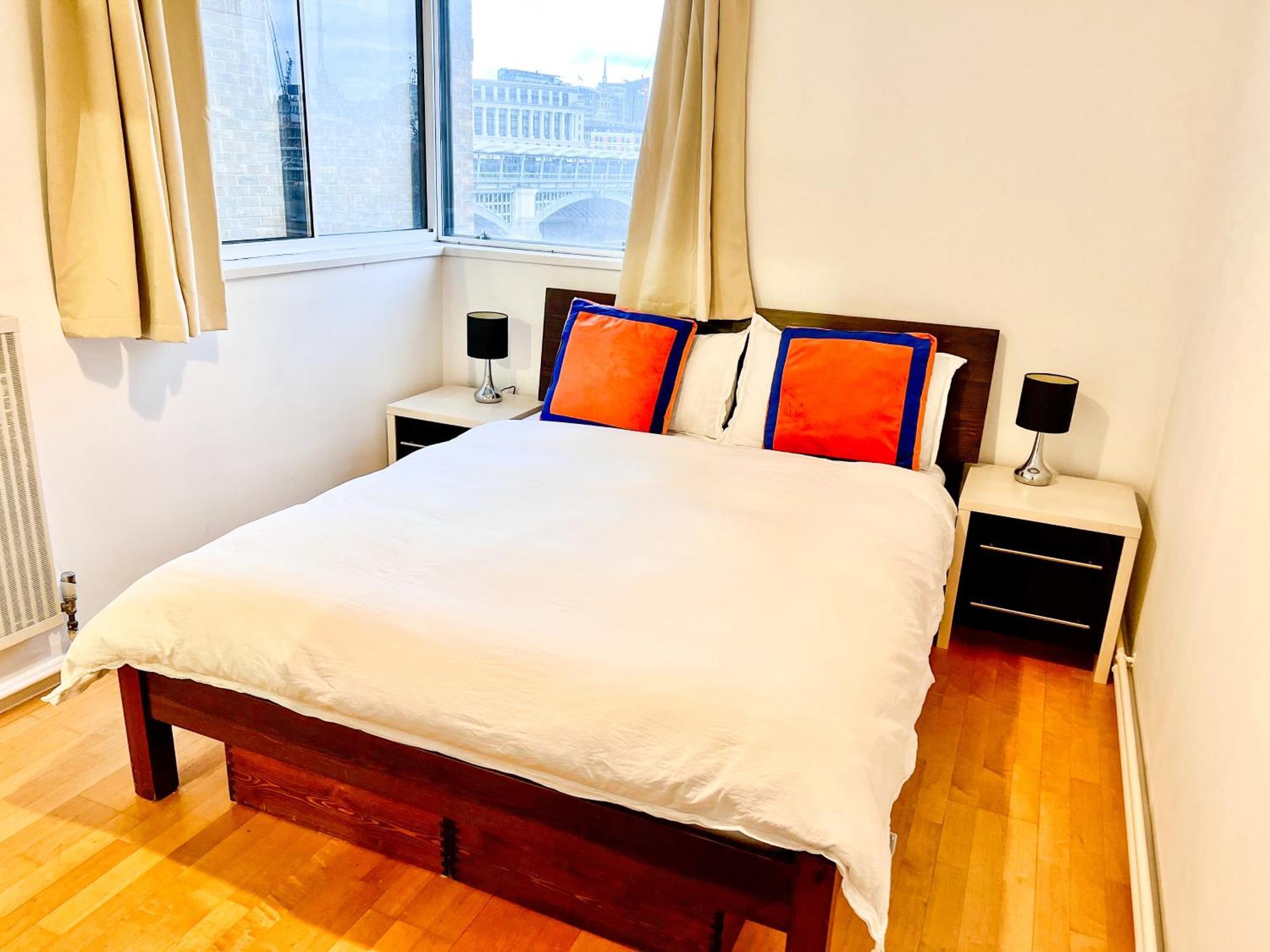 Apartahotel Great River Thames View Entire In The Most Central
