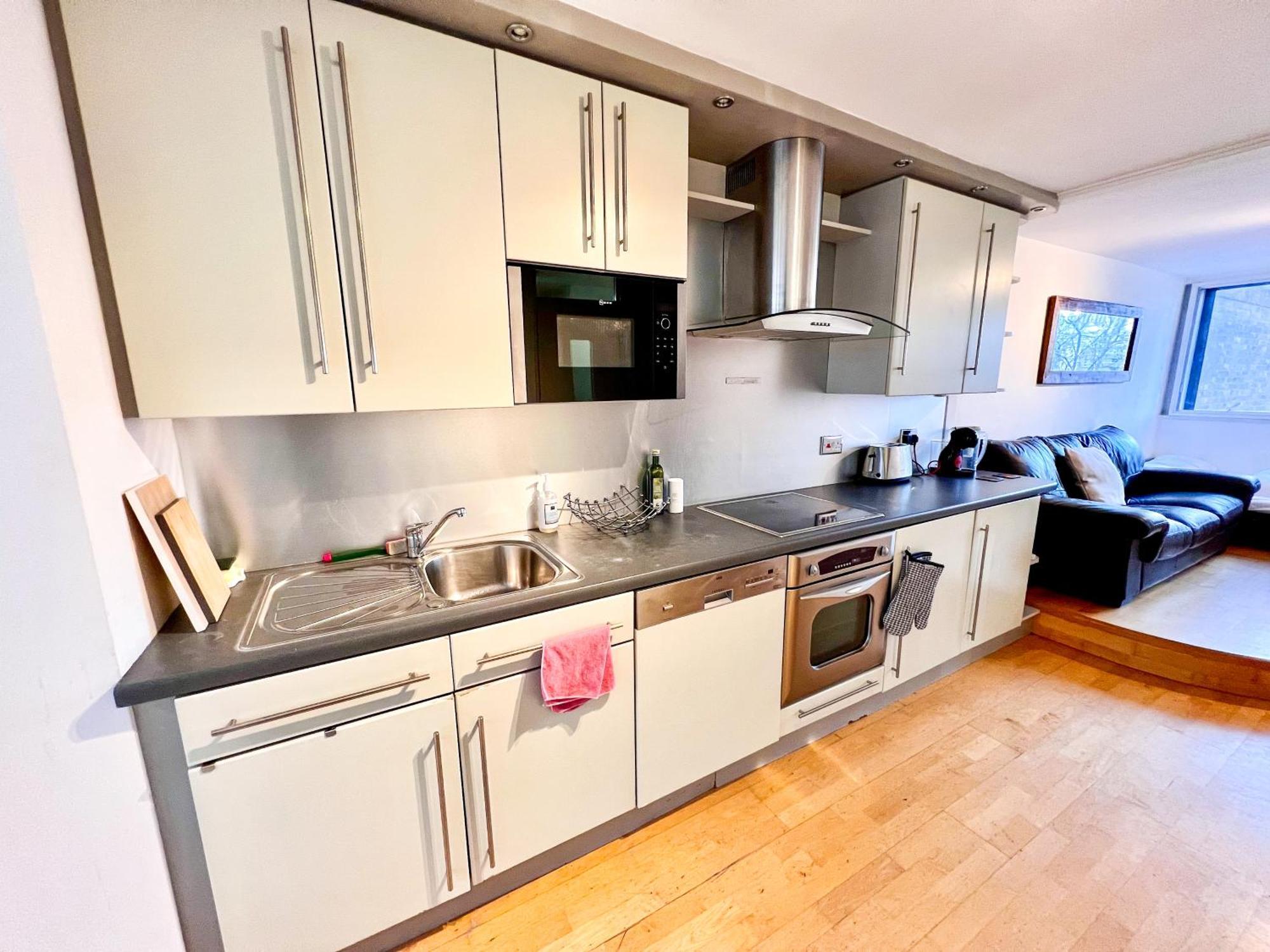 Apartahotel Great River Thames View Entire In The Most Central *