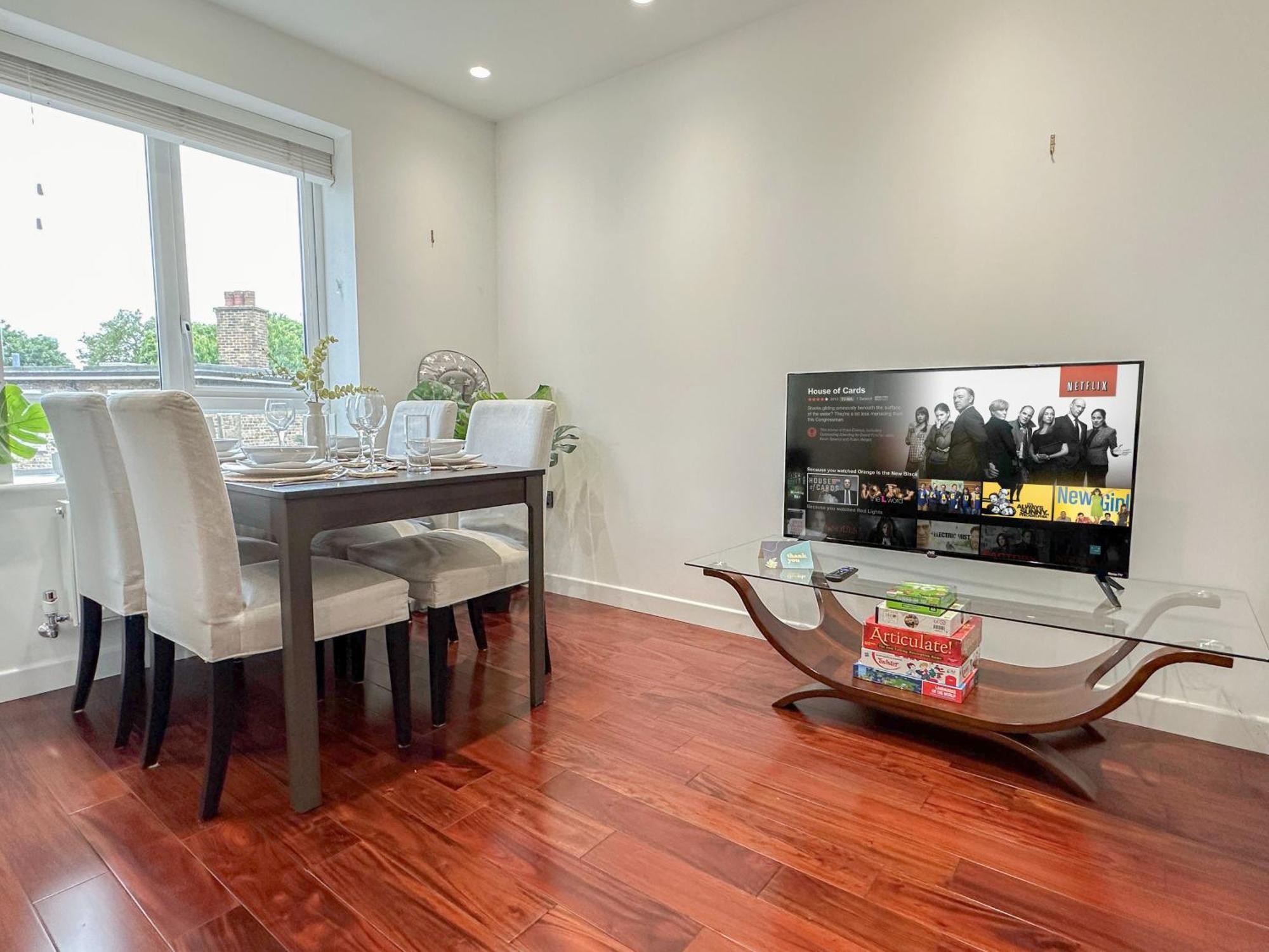 Leilighet Charming 2-bedroom Flat With Private Balcony Near Islington Station, Canonbury London