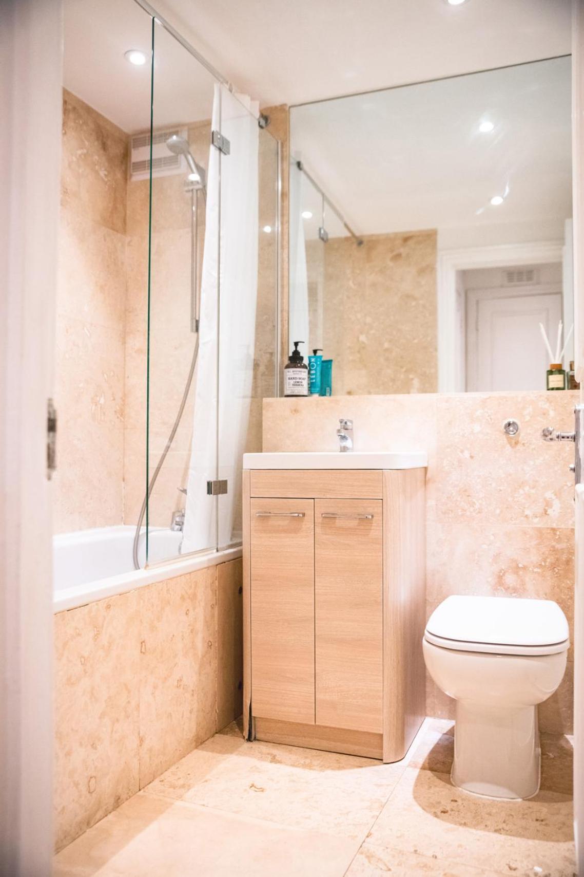 A Modern Luxury Apartamento *