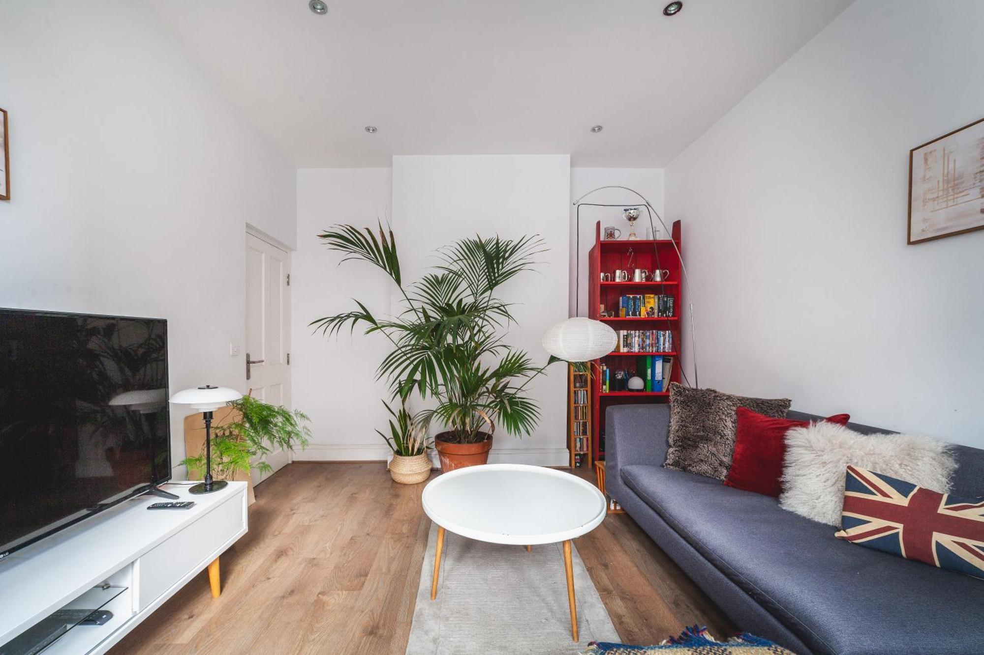 Lovely 1br Flat In Victorian Mansion In Battersea
