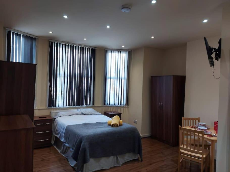 Aparthotel 69 *