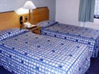 Norfolk Plaza 3*