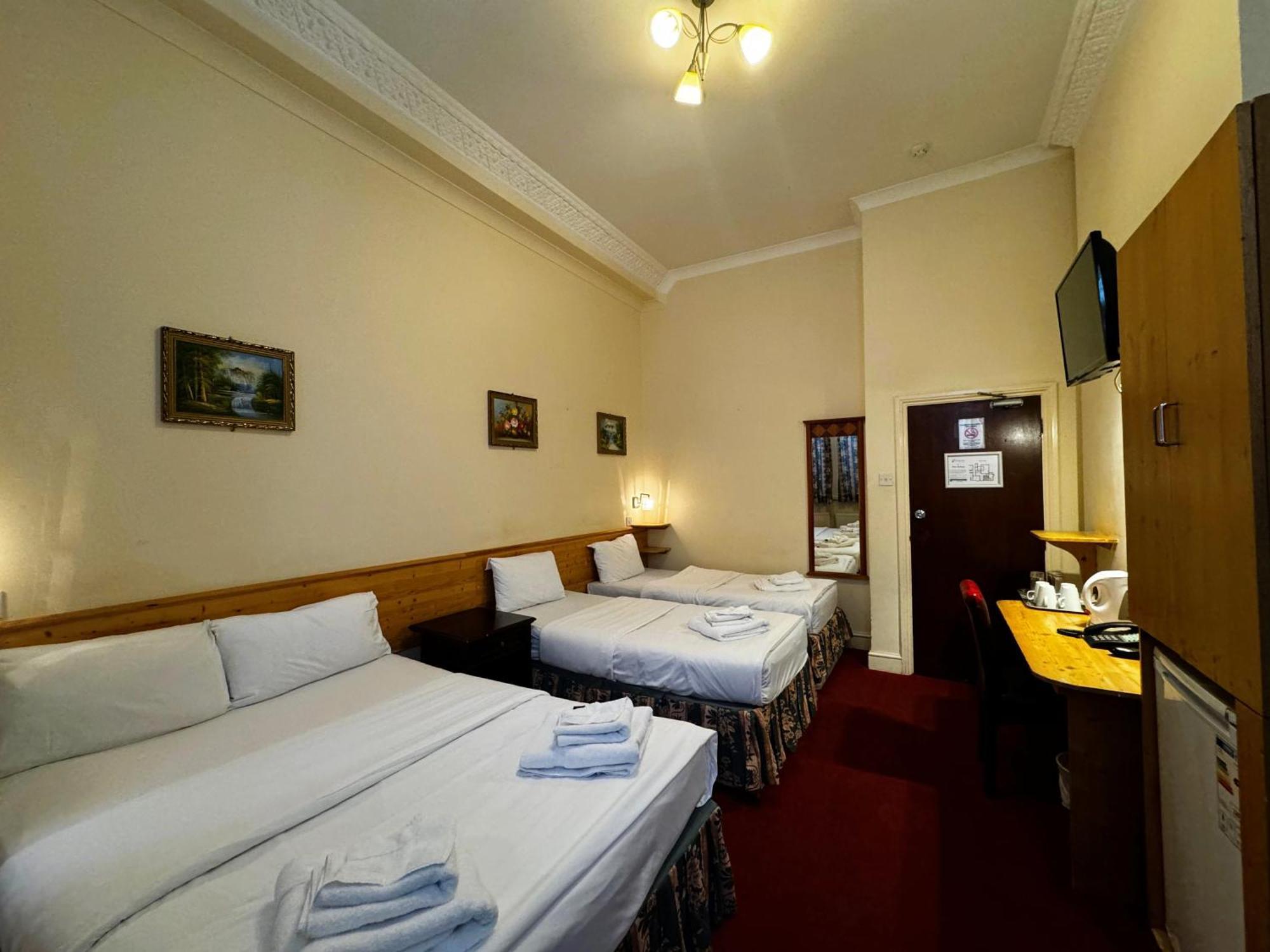 Inn Bridge Park 3*