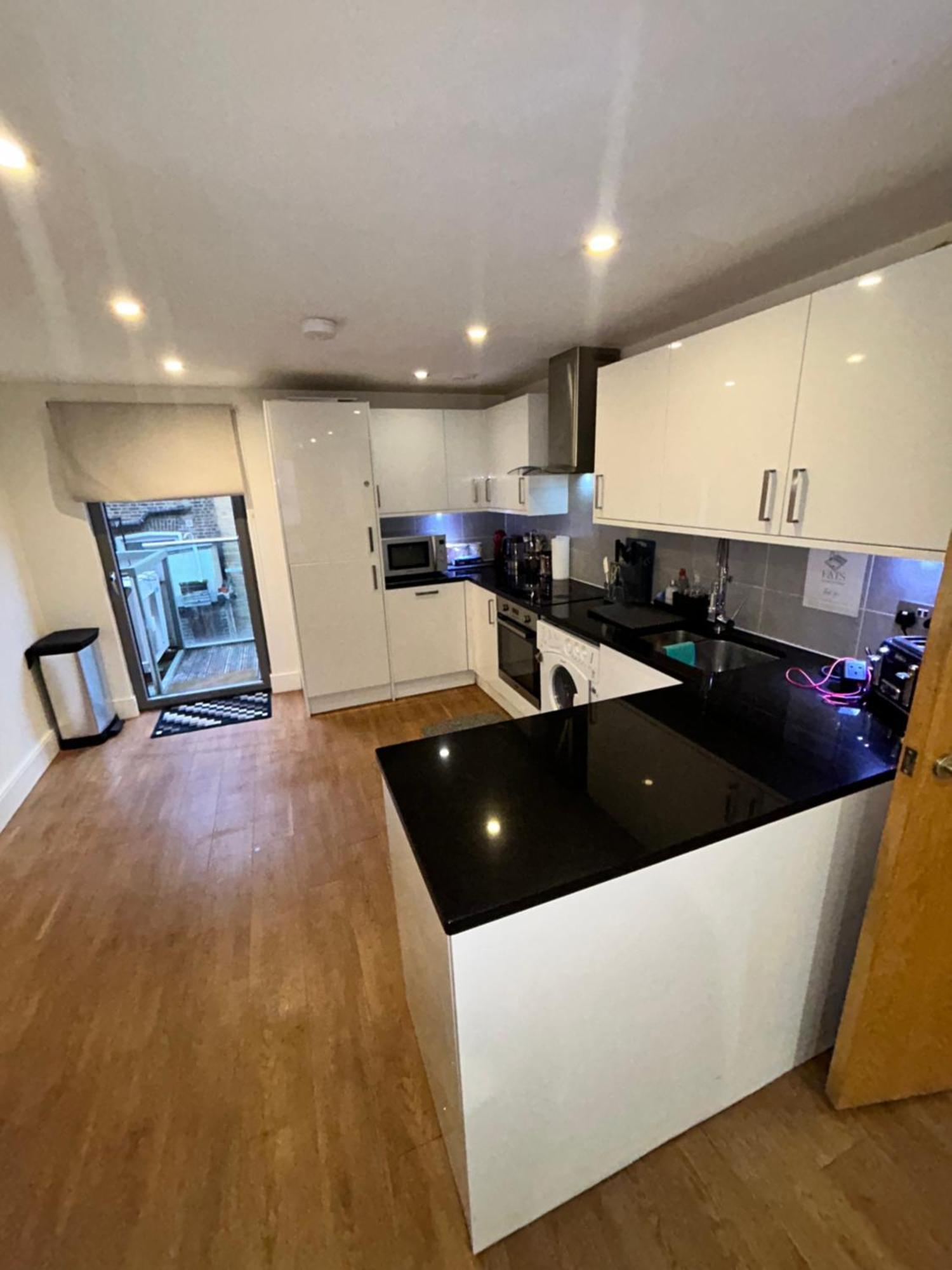 Bright And Modern 3 Bed Hyde Park Londres