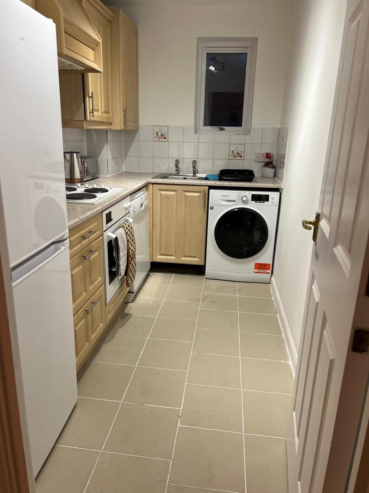 Apartamento Luxurious 2 Bedroom Flat Britannia Village *