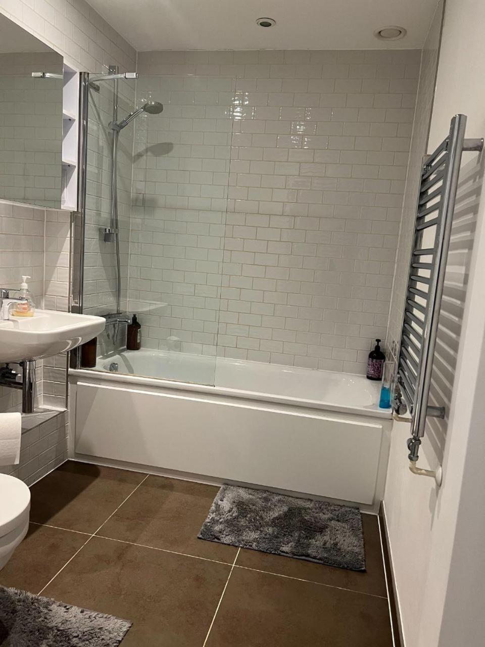 Modern Hi-rse 1bedroom Apartment London