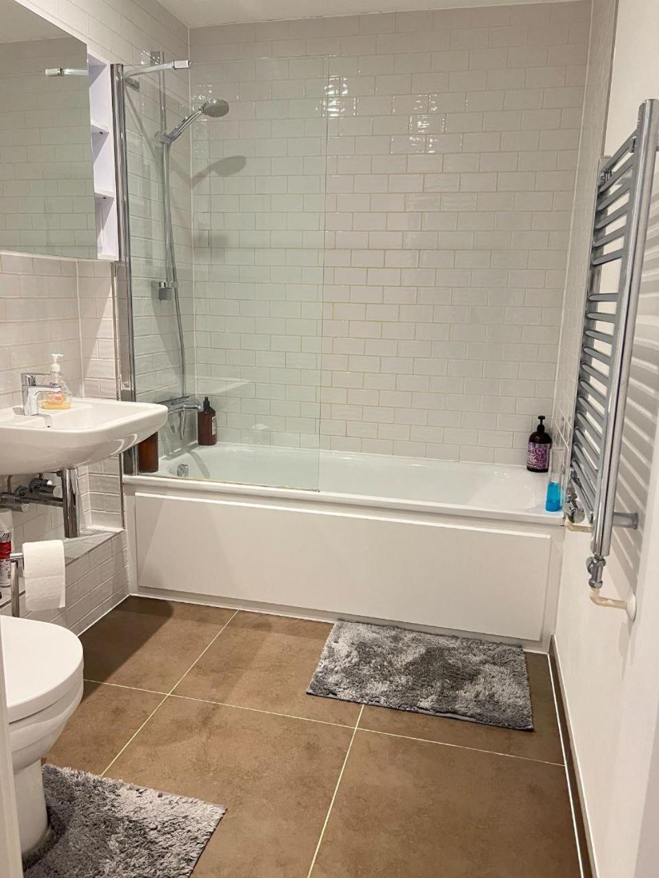 Modern Hi-rse 1bedroom Apartment London