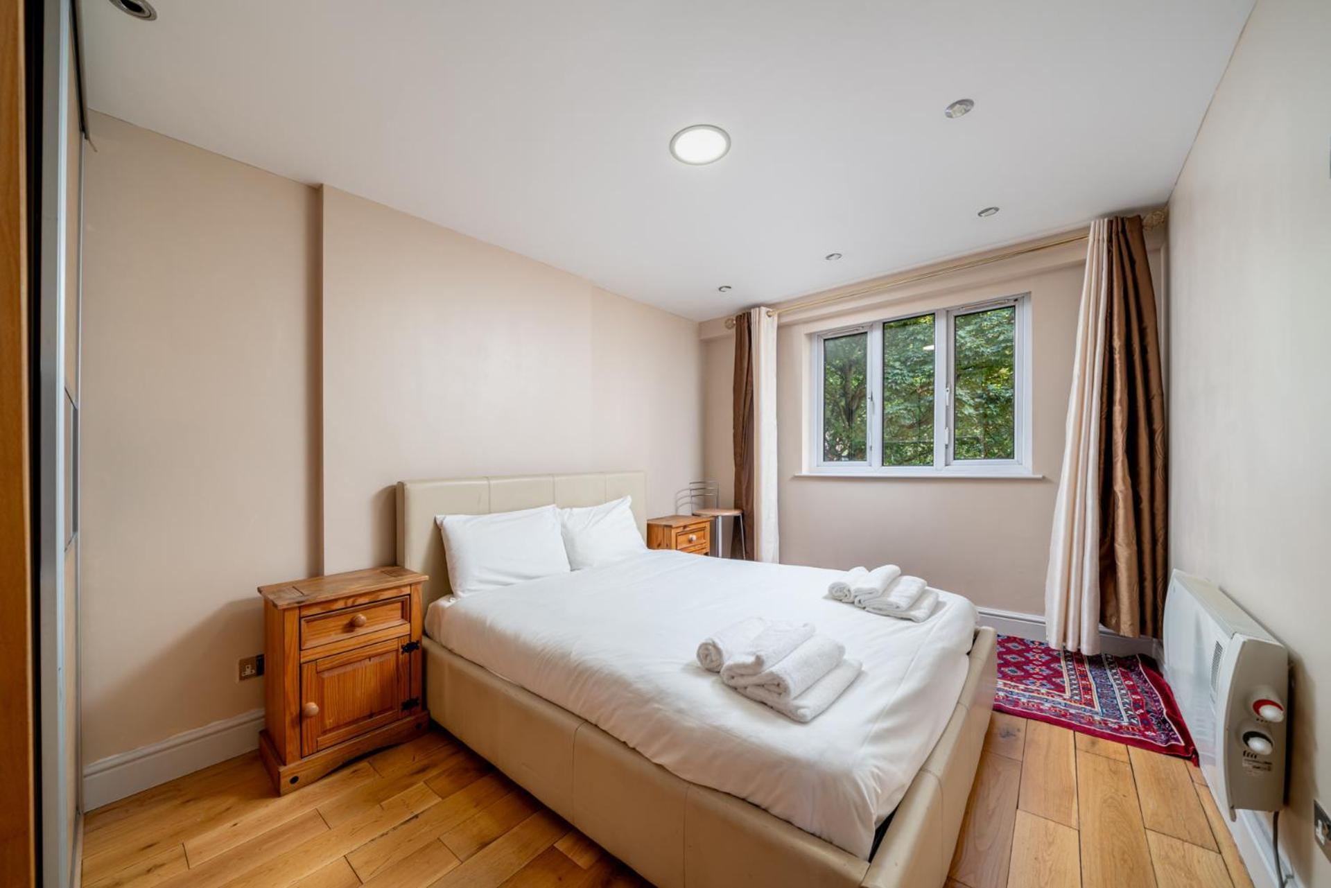 Beautiful 3 Bedroom Maisonette * Londres