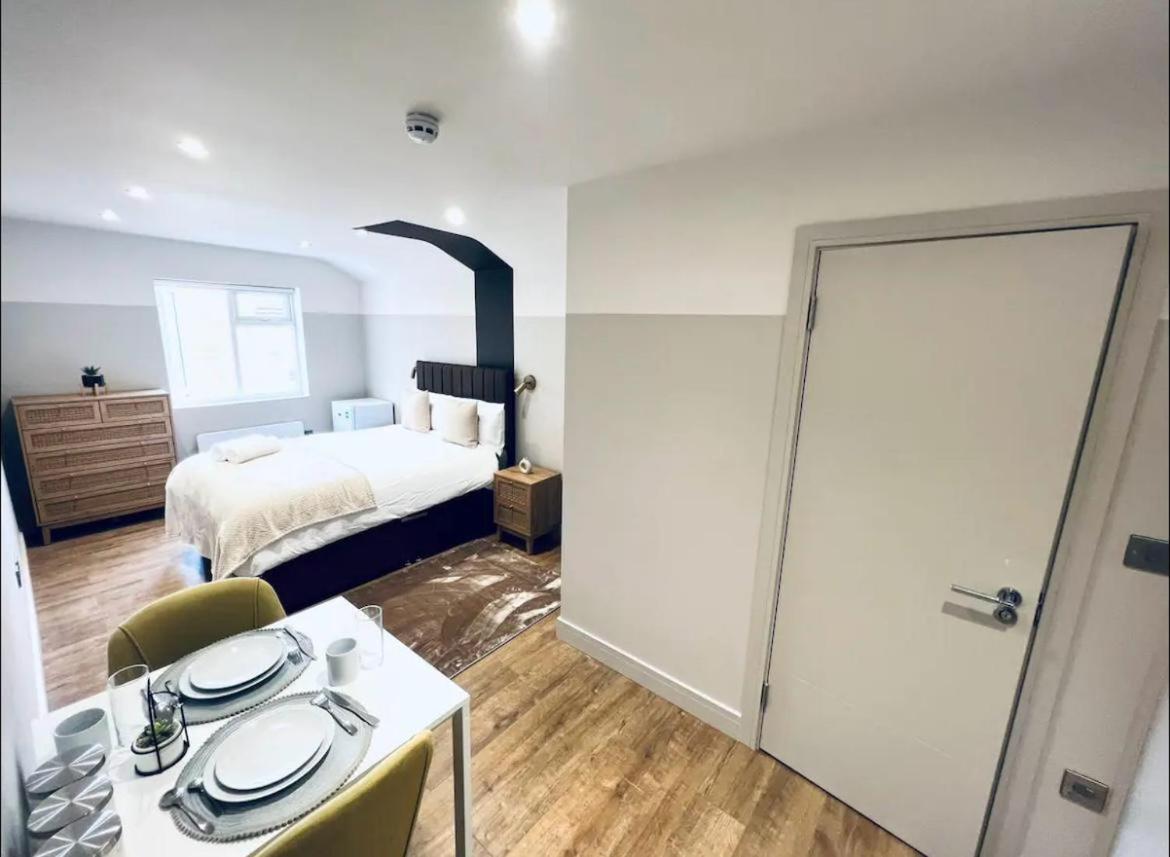 Aparthotel South Charming Ensuite Look Like Designer London