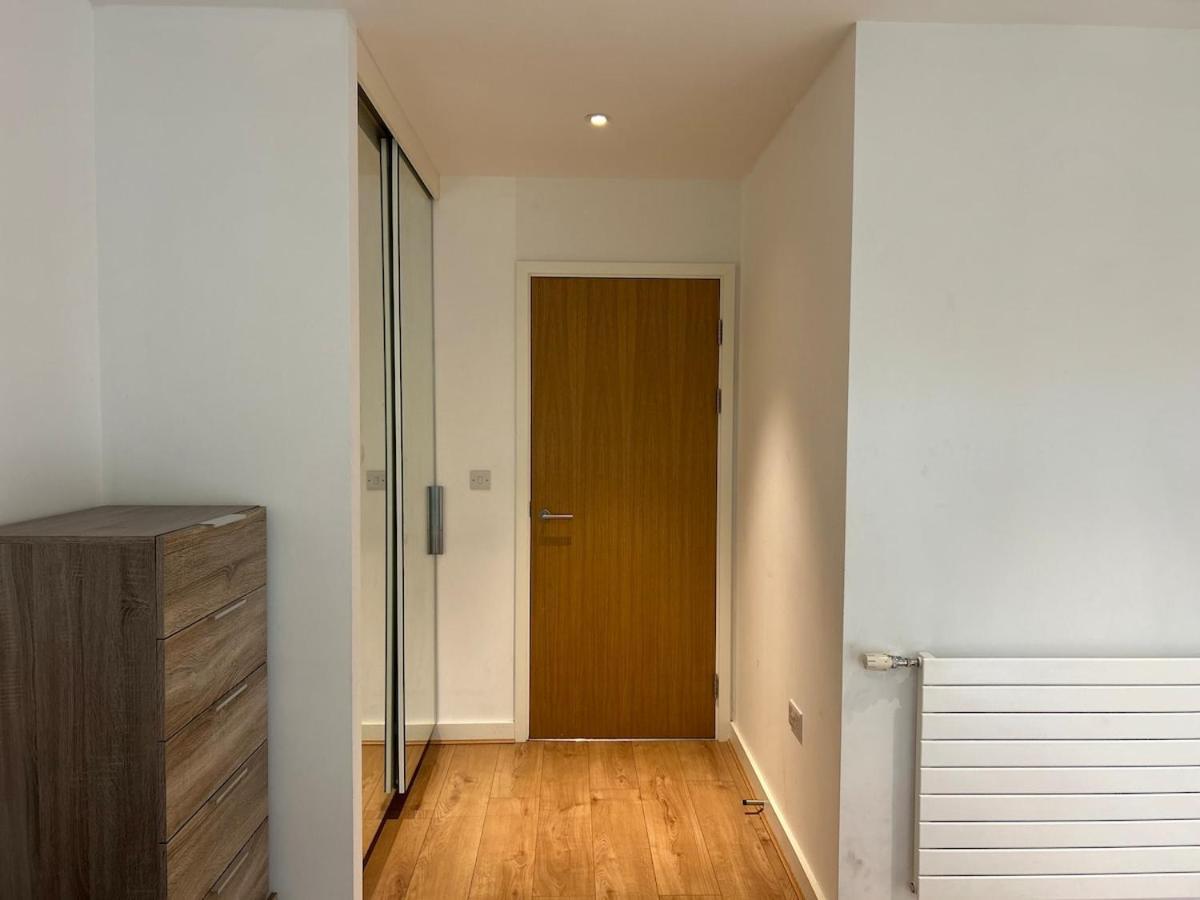 Lovely One Bedroom Flat London