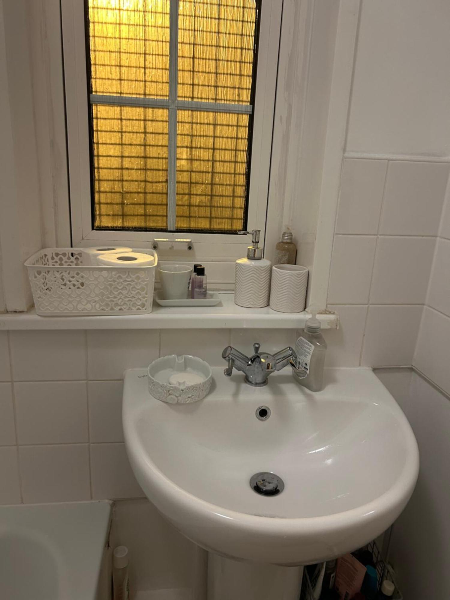 Apartment Private In Shepherds Bush