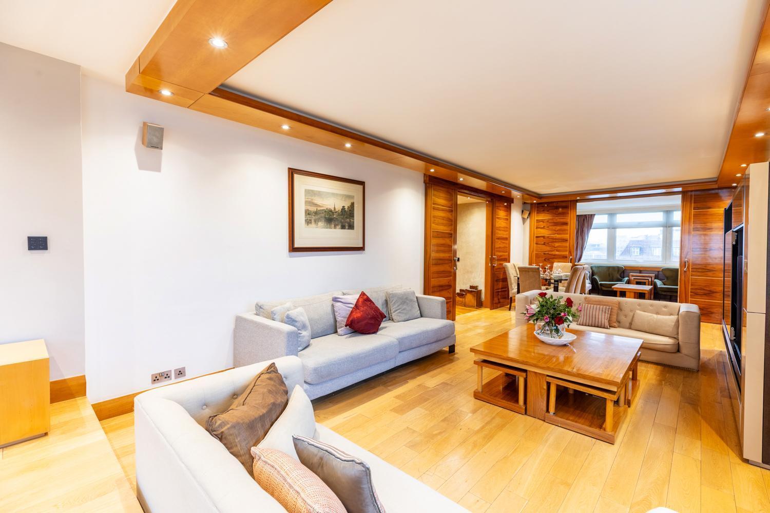 Apartment Mayfair Deluxe London