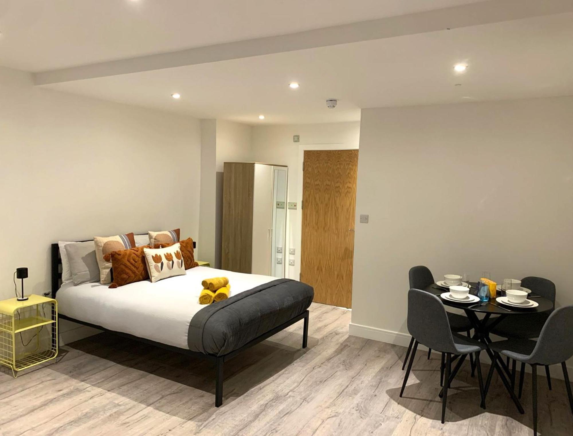 Apartment Sleek Flat Near Highbury & Islington Station London