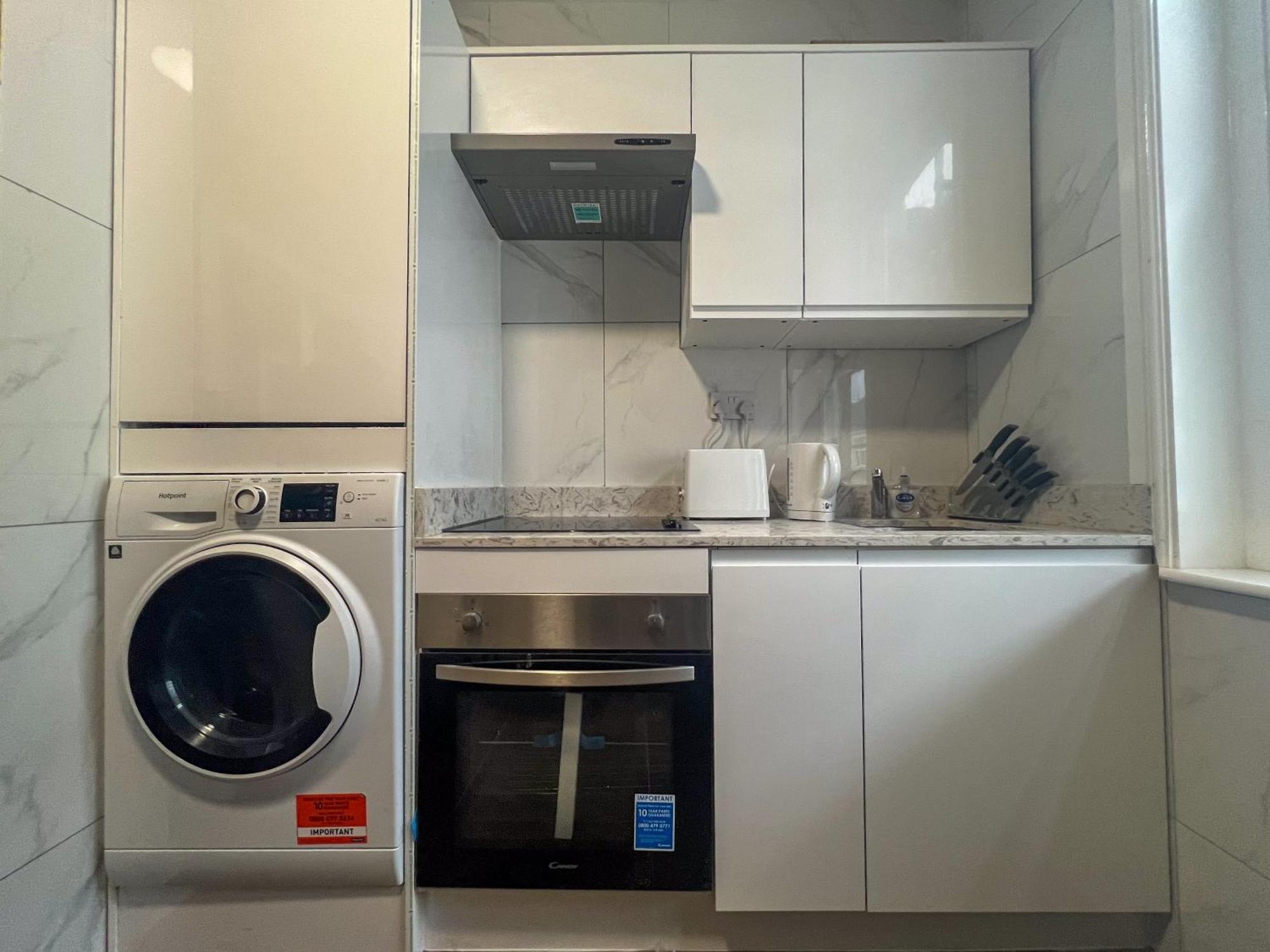 In The Heart Of Sohos Nightlife No Lift Gs4 Apartamento