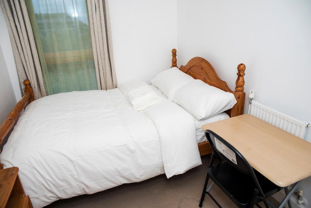 Shoreditch Apartment *