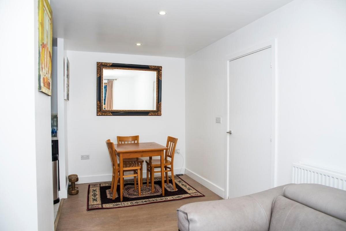 Shoreditch Apartment *