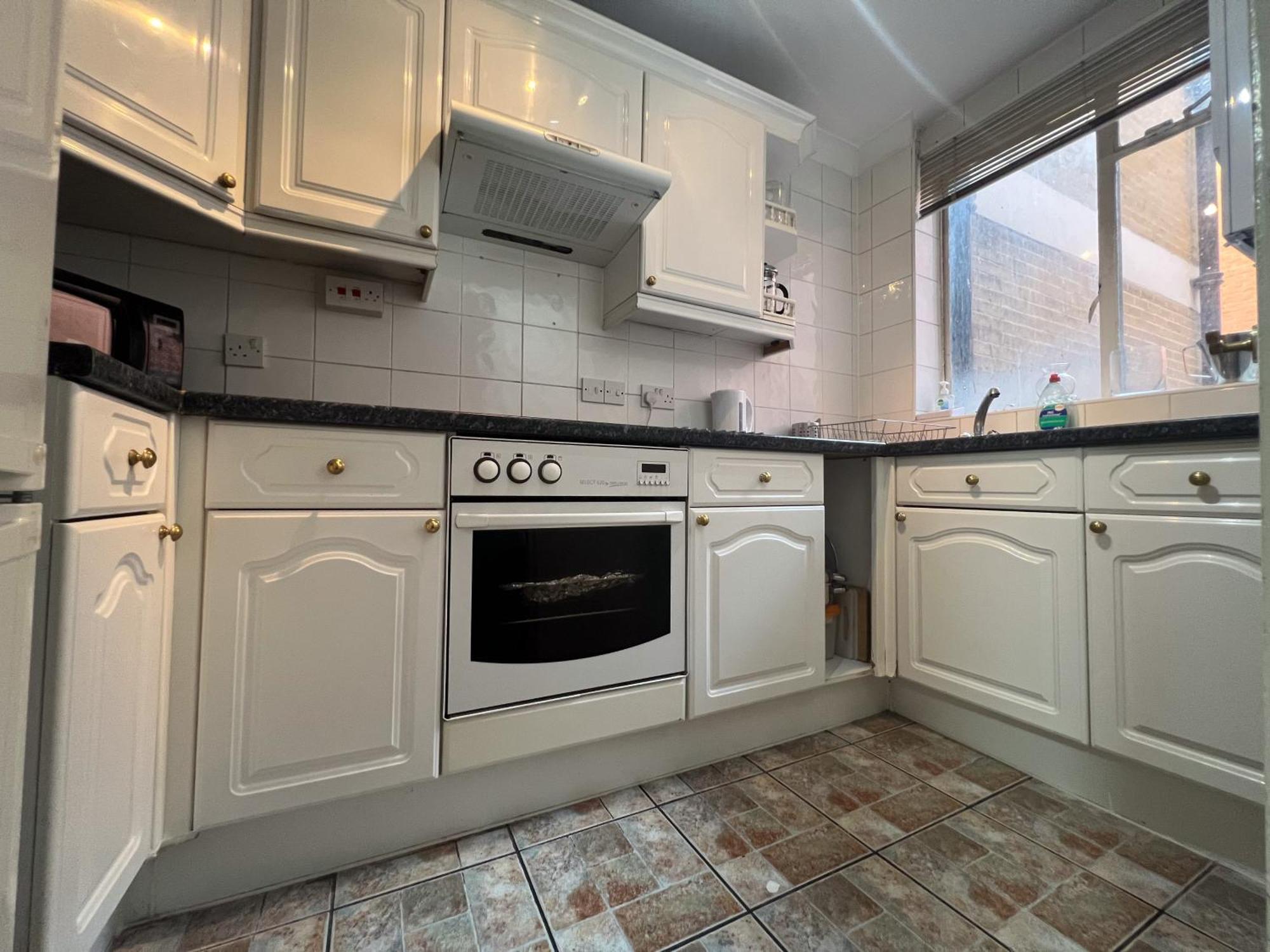 Apartment Exquisite 2-bedroom Luxury In Prestigious Mayfair H3 *