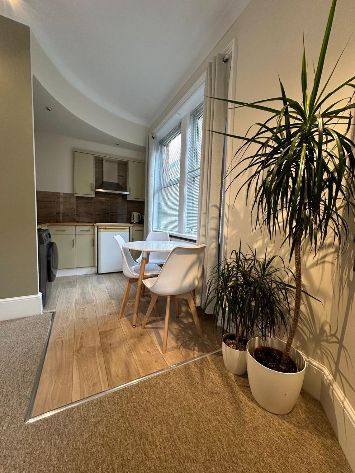 Luxury 1 Bed In The Heart Of Fulham Apartment London
