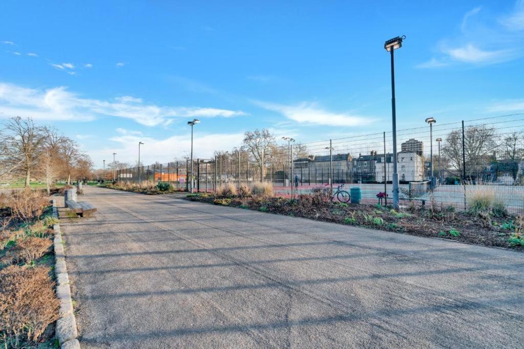 Modern 1bed Camberwell Denmark Hill, Close To Kings College Hospital Apartment *